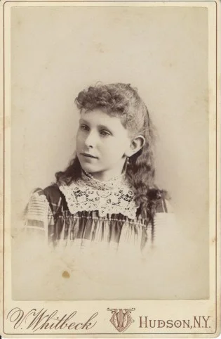 Marie E 'Mary' (Ten Broeck) Coon