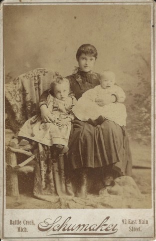 Minnie Hanna (Knowles) Goldsworthy