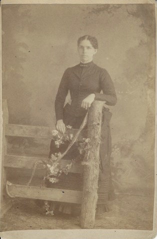 Addie M (Whipple) Brockett