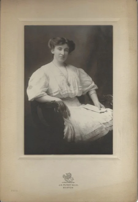 Agnes M Connolly