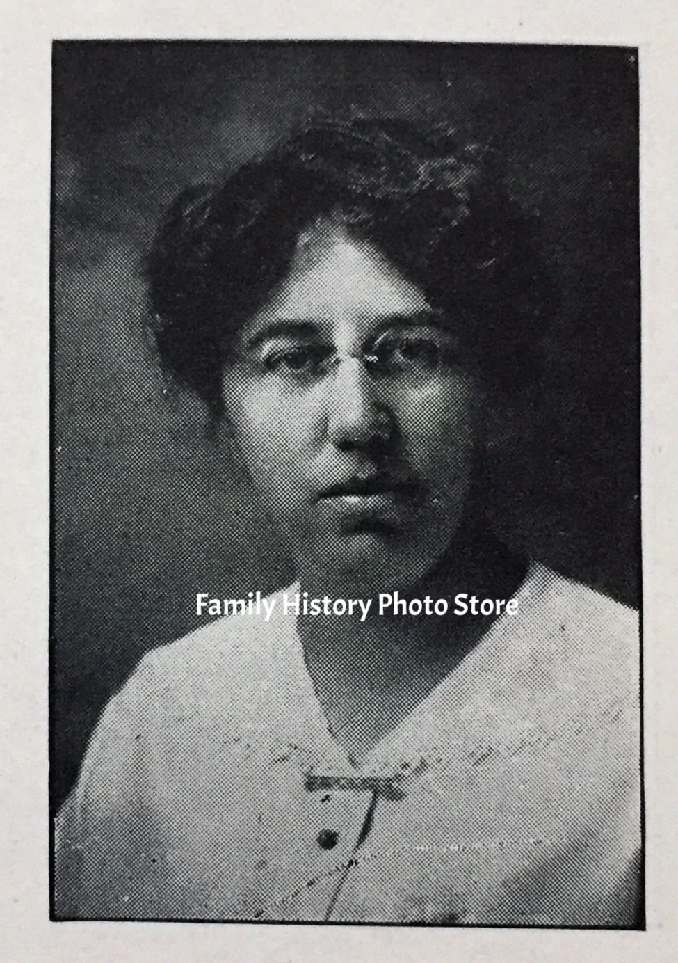 Esther L Branch