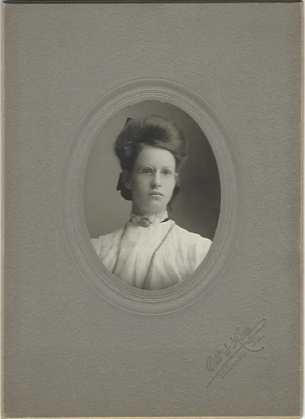 Kathryn Blanche 'Kittie' (Dieffenbach) Wells