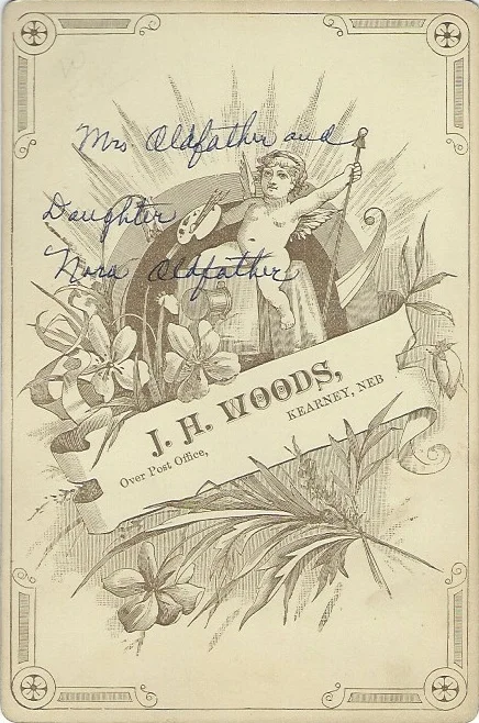 Edith Eleanor 'Nora' (Oldfather) Tewell