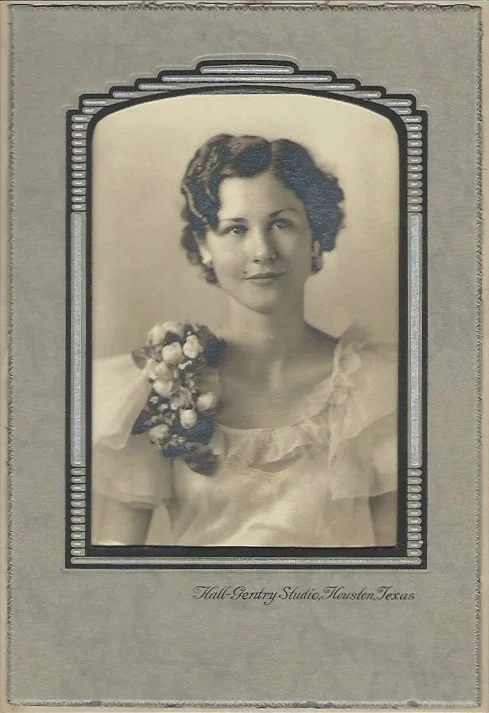 Vivian Augusta (Schumann) Gaines