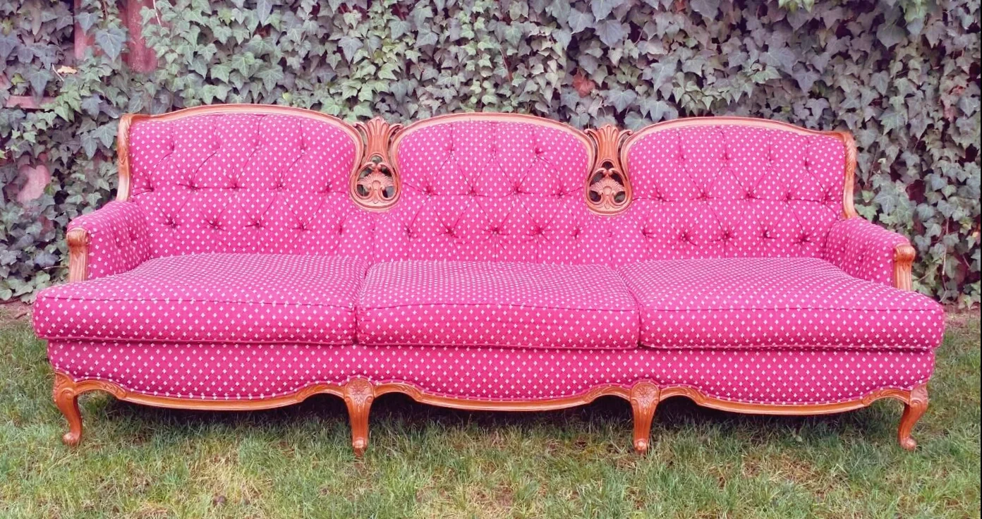 "RUBY" SOFA