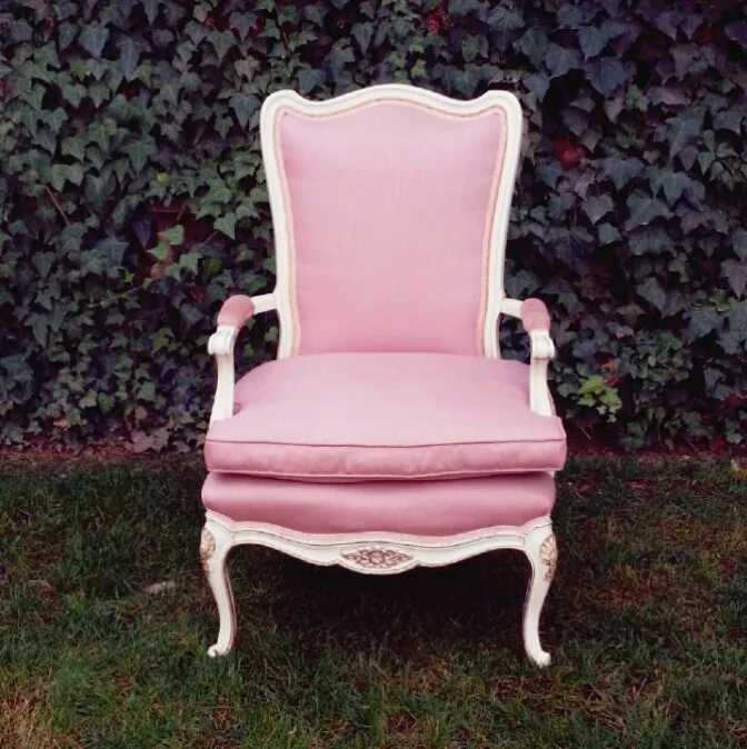 "ROSE" ACCENT CHAIR