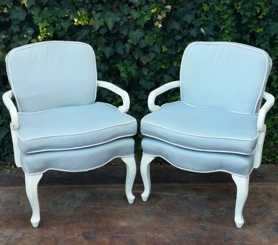 "ROBIN" ACCENT CHAIRS