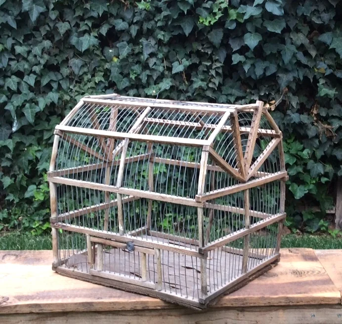 WOOD & WIRE MEDIUM BIRD CAGE