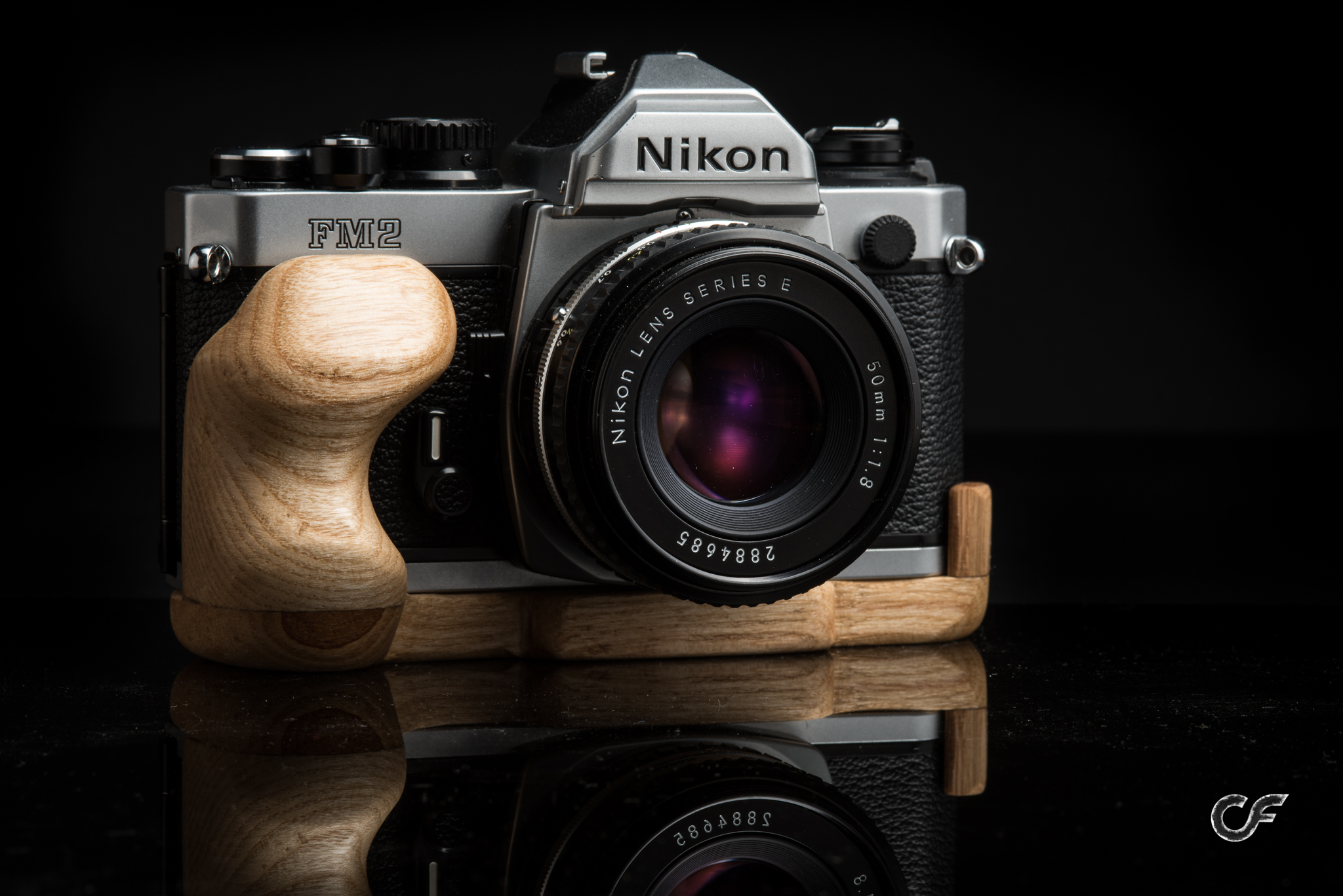 Nikon F-Body Wood Camera Grip mkII
