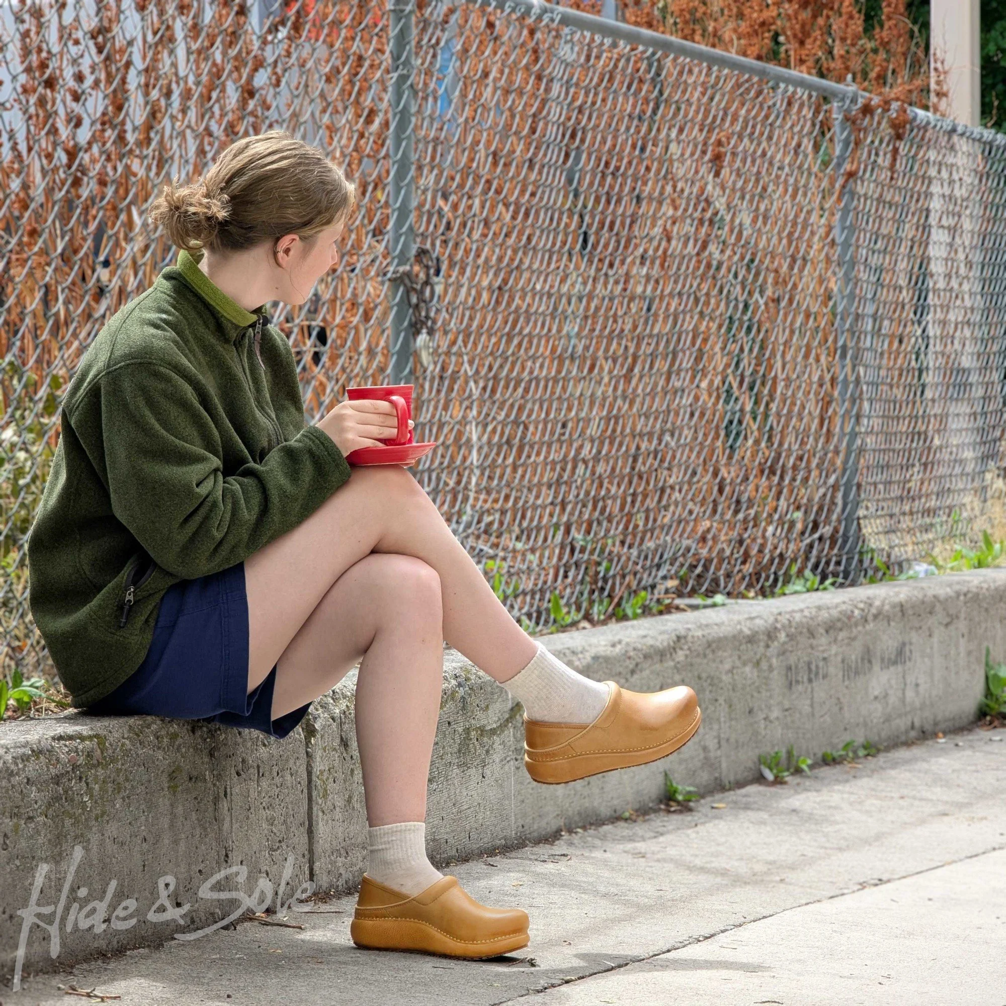 There's nothing like sipping a Butterfly Herbs hot cocoa while on break. ☕🤠

The new Dansko Platform Pro clogs feel about as cozy and comfortable as hot chocolate in the cool morning air! Designed with all of the support you know and love from the D