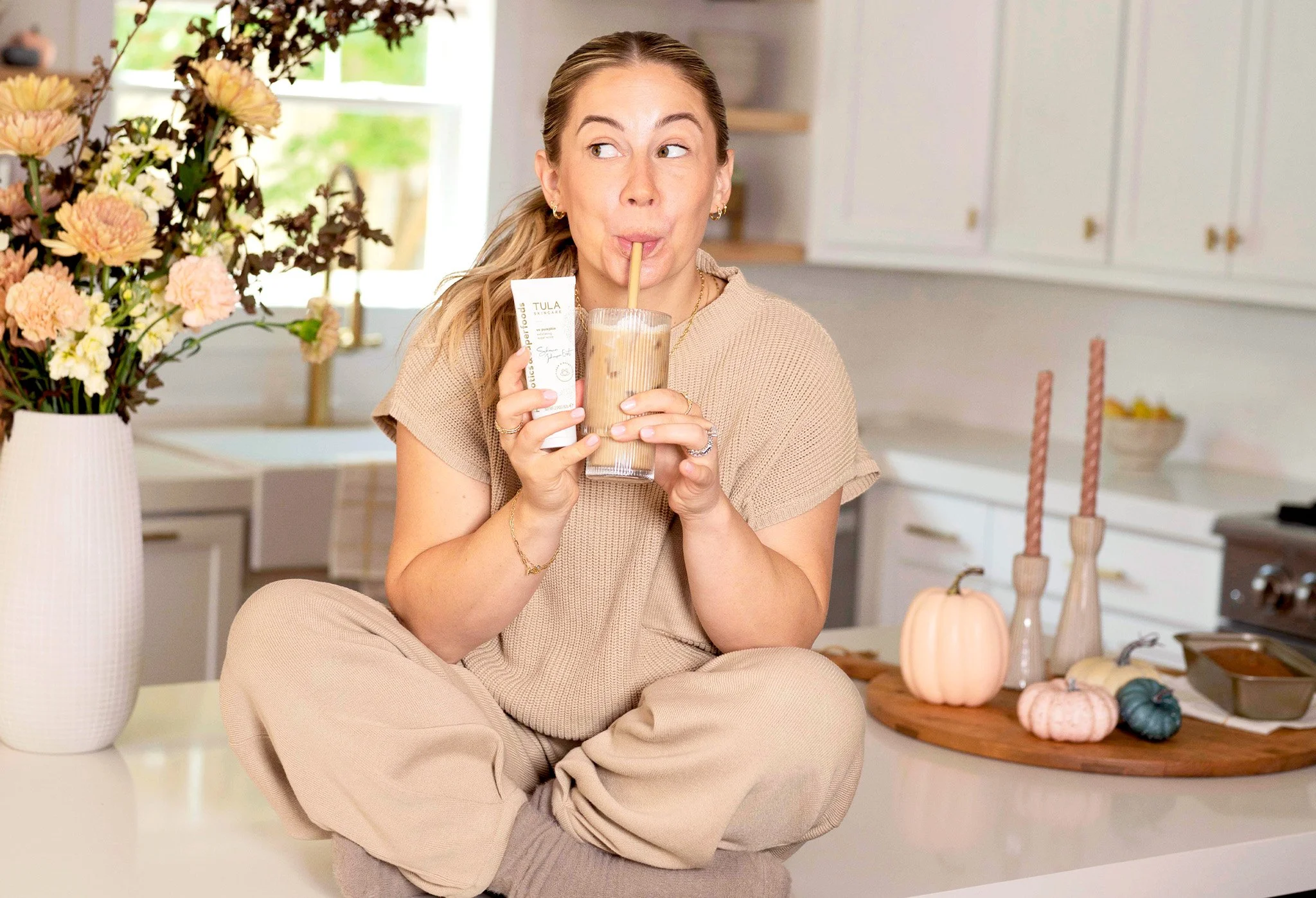 Beauty_Tula_Shawn_Johnson.jpg