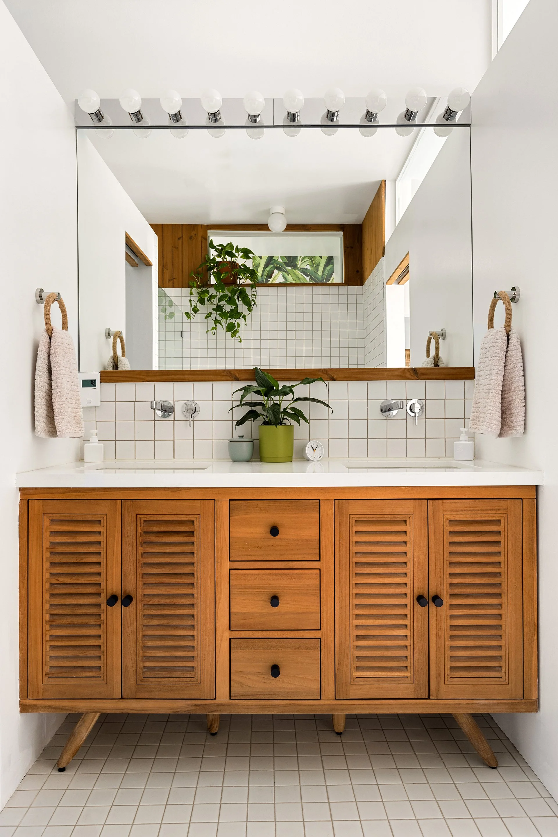 Surf Shack Web (7).jpg