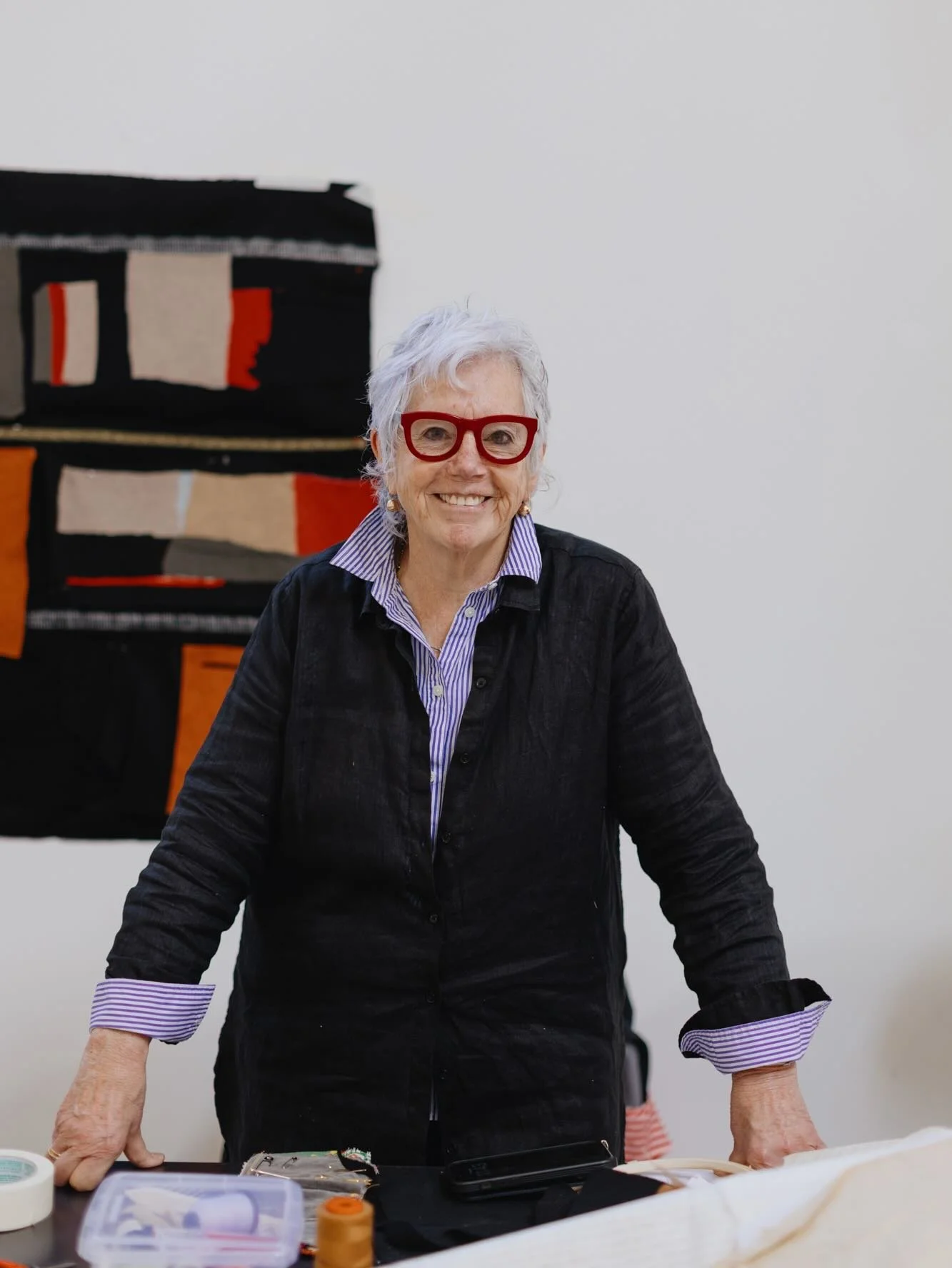 This month, Lottozero welcomes Boston-based artist Lynne Allen @inmyredglasses in residence.

Allen is a visual artist engaged with marginalized histories. Working with discarded materials (worn blankets and other found objects) alongside printmaking
