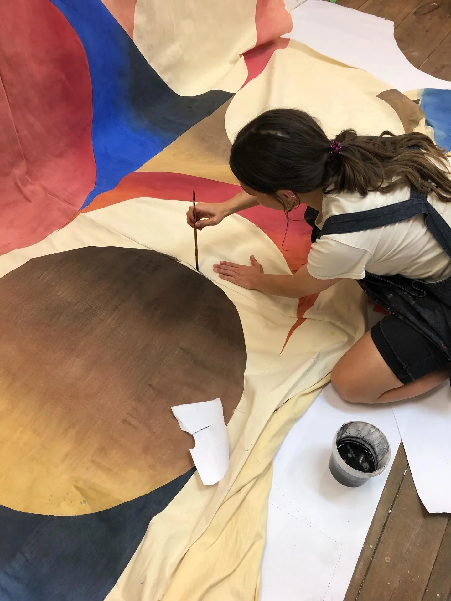 We are very pleased to introduce our new residents: Polish multidisciplinary artists @paulinawlostowska and Michał Szuwar, who are staying at Lottozero for two weeks together with their little Olimpia.

Working as a duo artistic collective, their pra