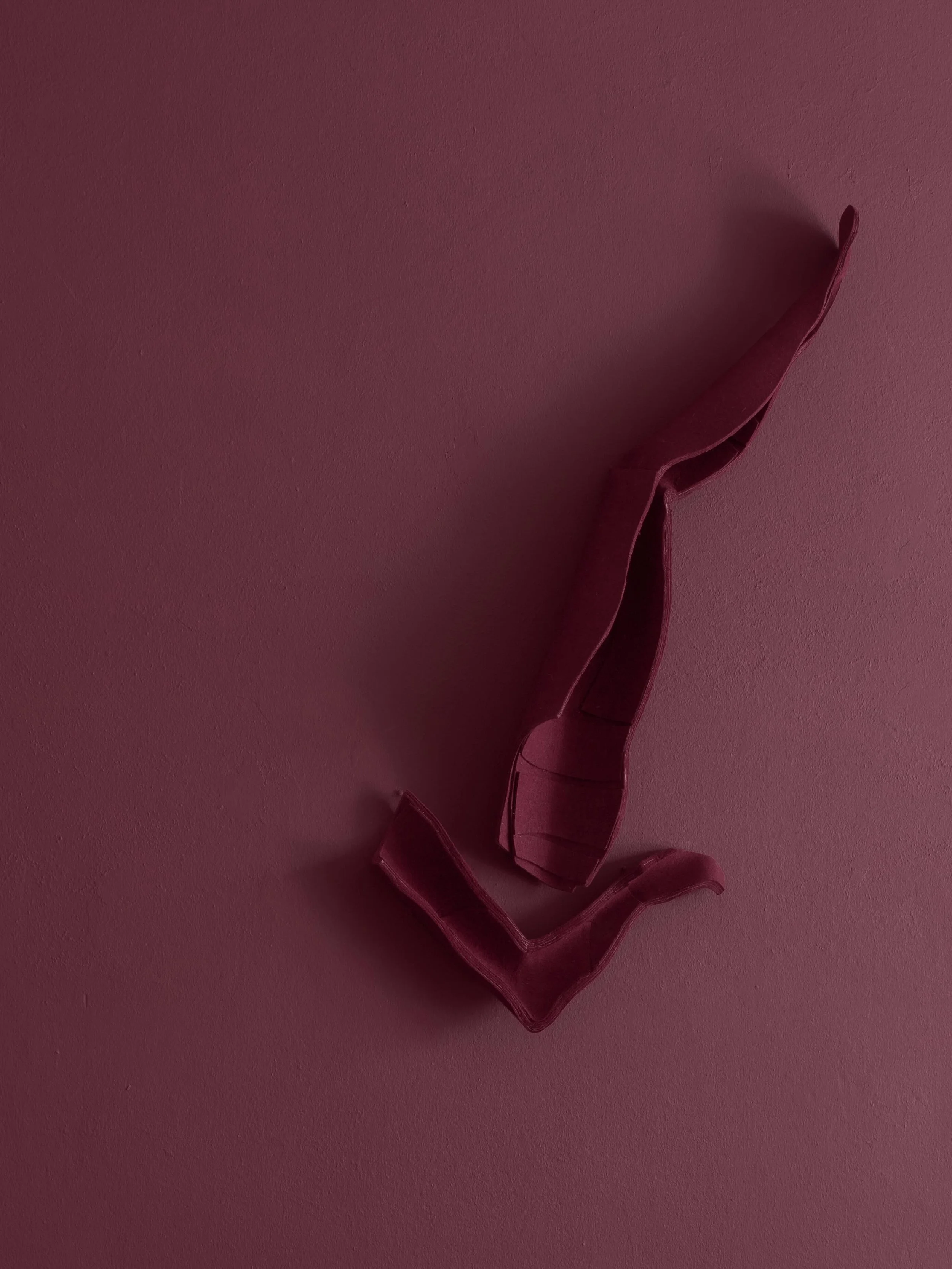 Last week to visit &ldquo;Puzzle&rdquo;, solo exhibition by Daniela De Lorenzo at Lottozero Kunsthalle.
The exhibition investigates the enigma of the body, suspended between subject and object, perception and self-representation. Through a cinematic 