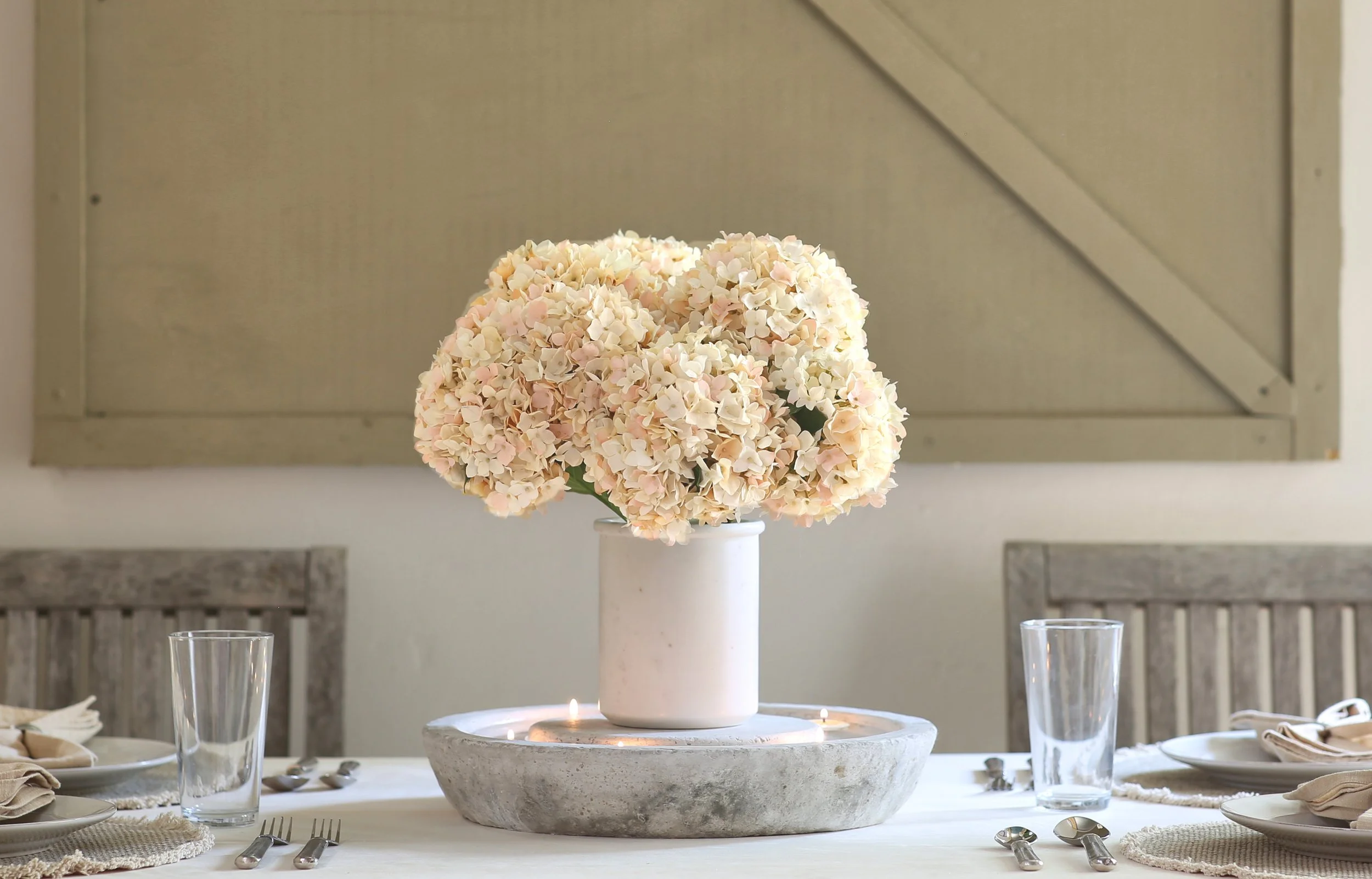 A500 Stone Centerpiece Base