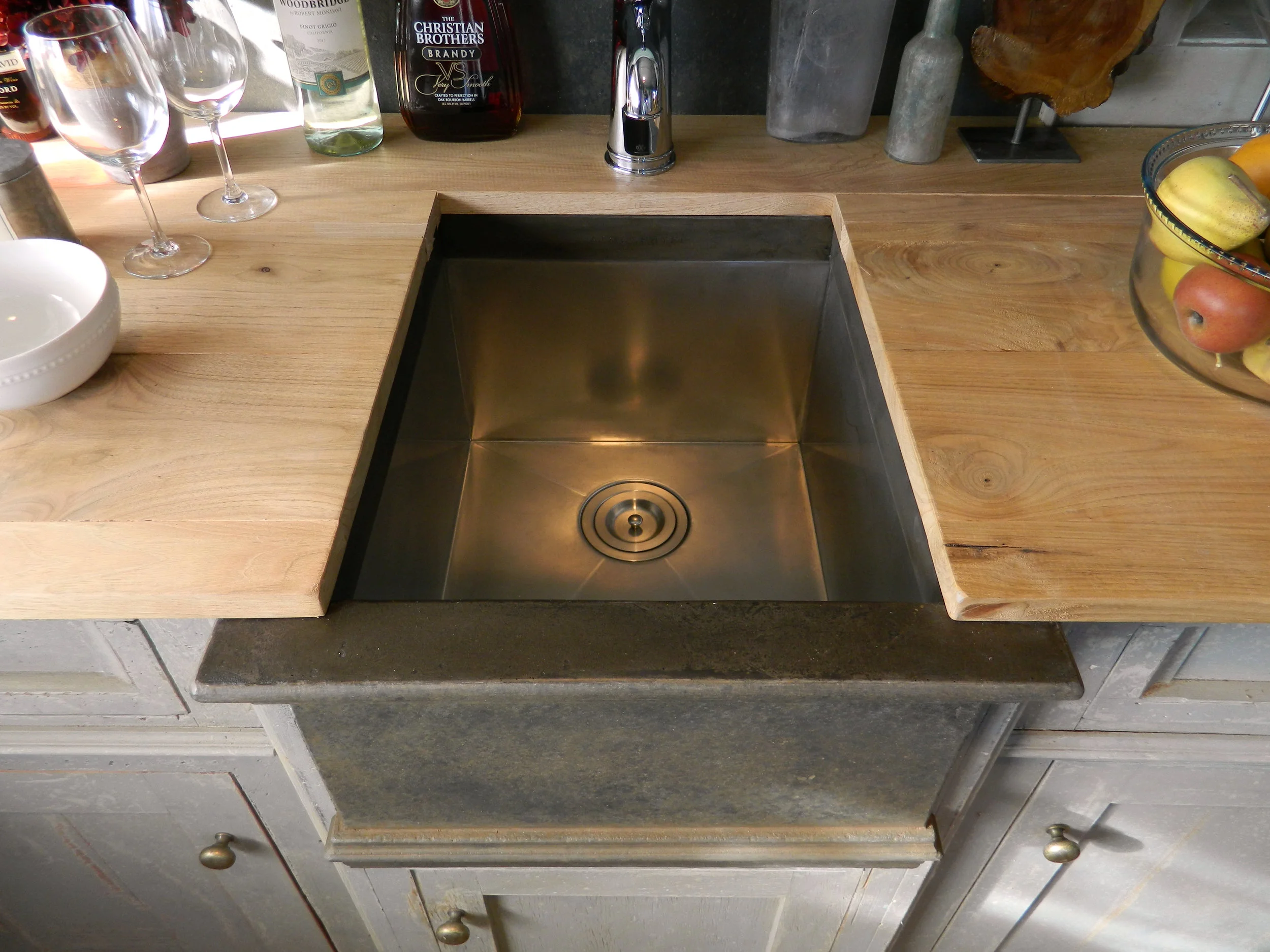 Cast Iron Farmhouse bar sink