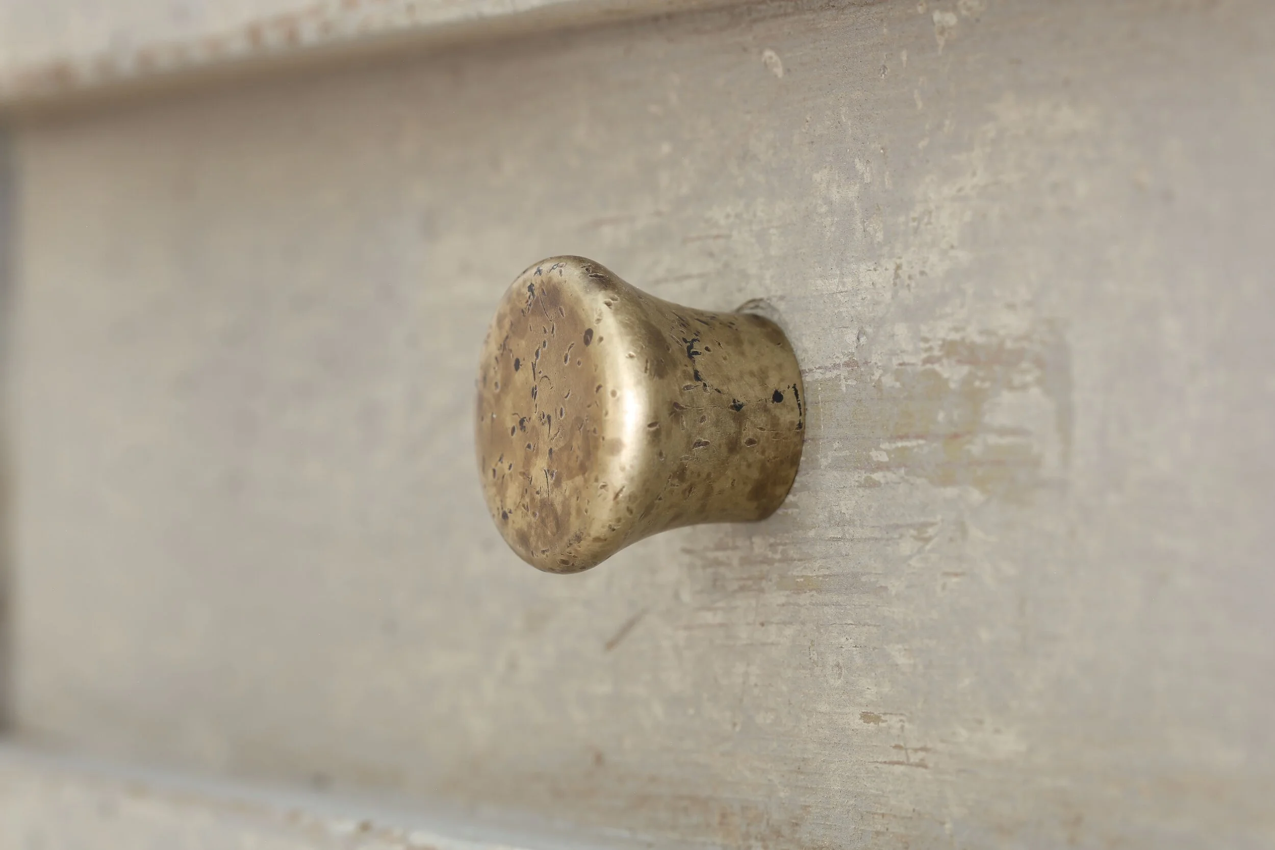 Knobs by Atmosphyre.jpg
