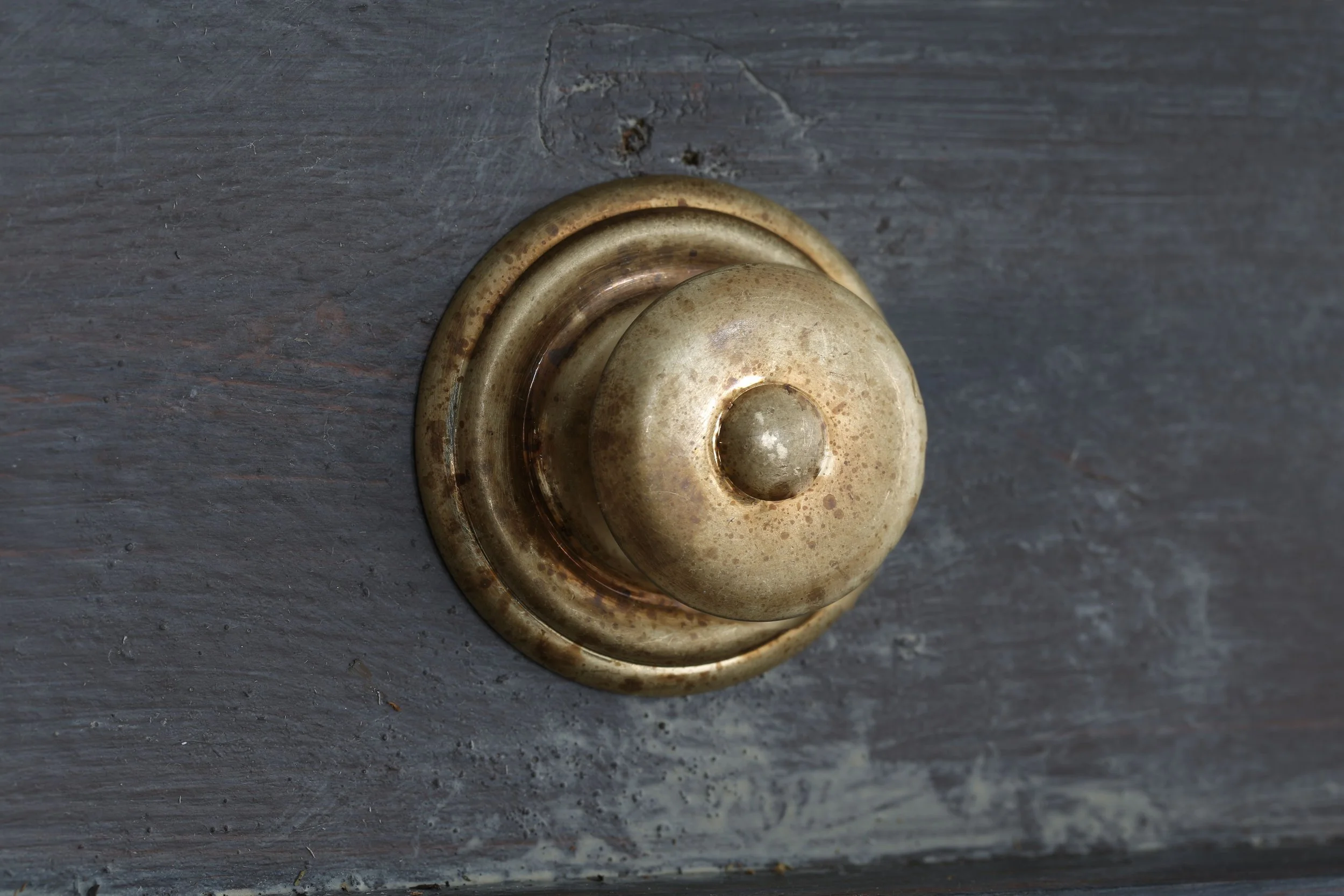 Brass knobs by Atmosphyre.jpg