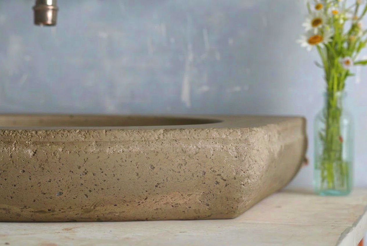 Corner of Cinnamon Wheat sink by Atmosphyre.jpg
