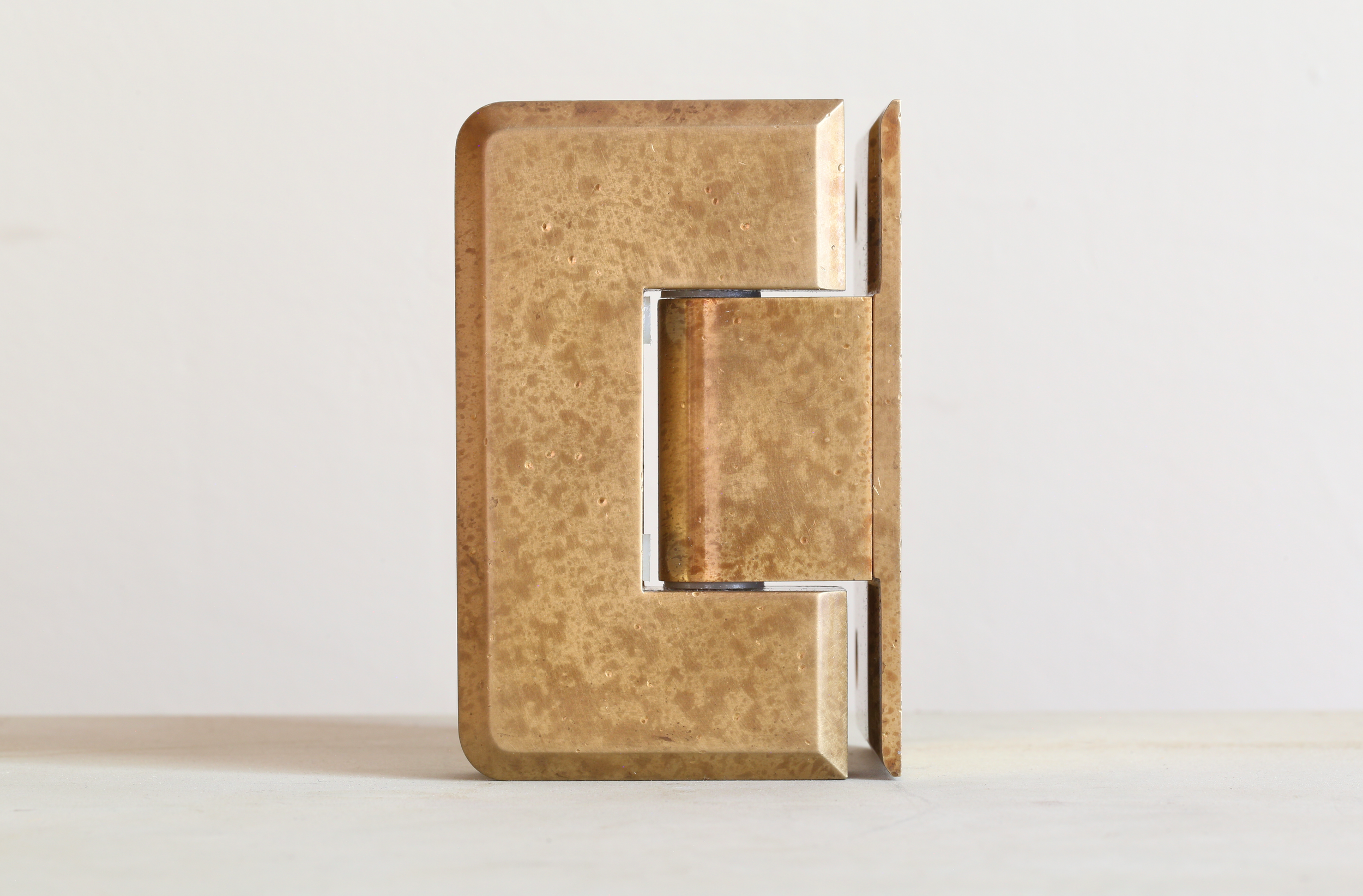 Shower hinge by Atmosphyre.png