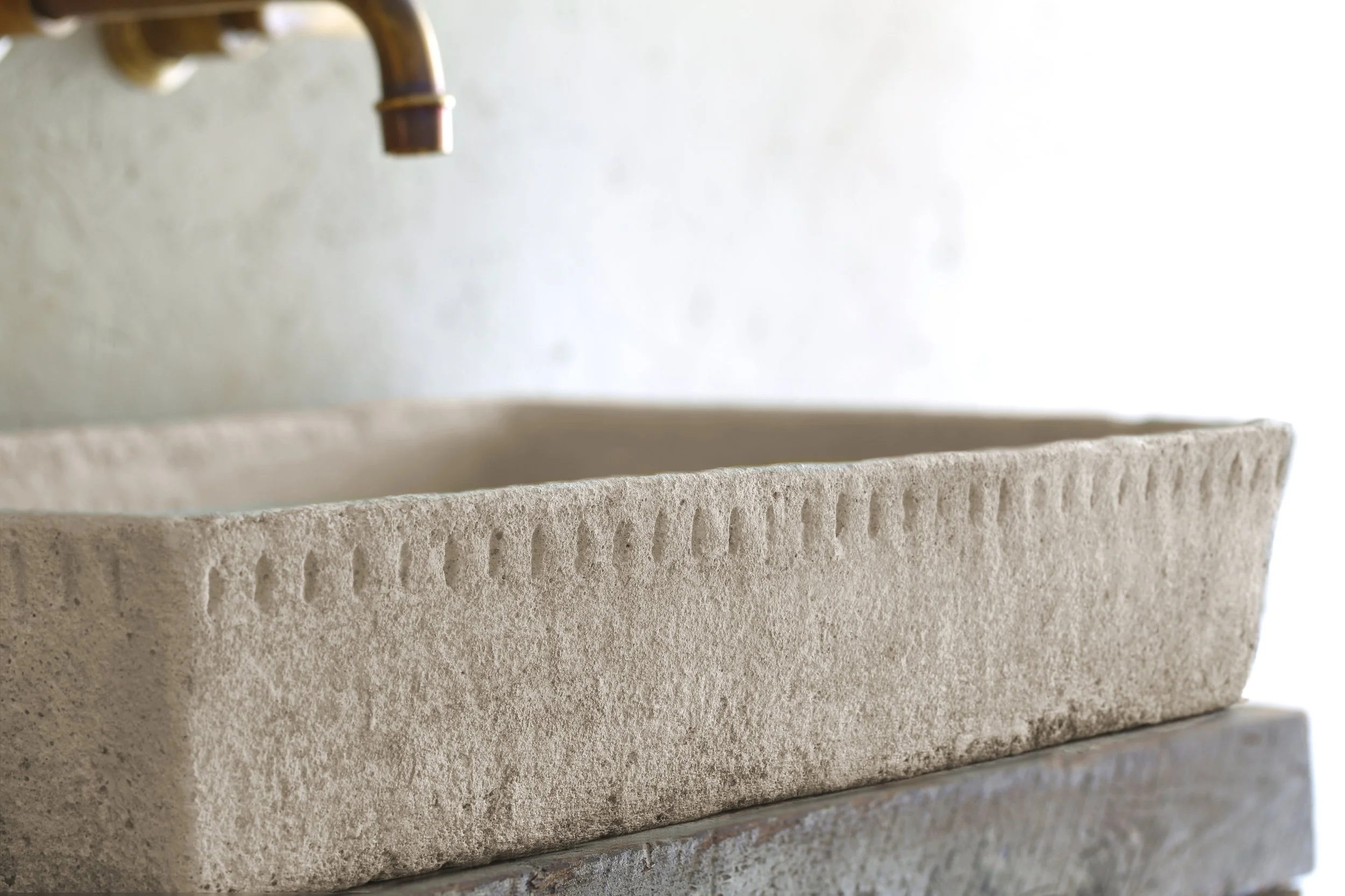 Swedish style sink by Atmosphyre.jpg