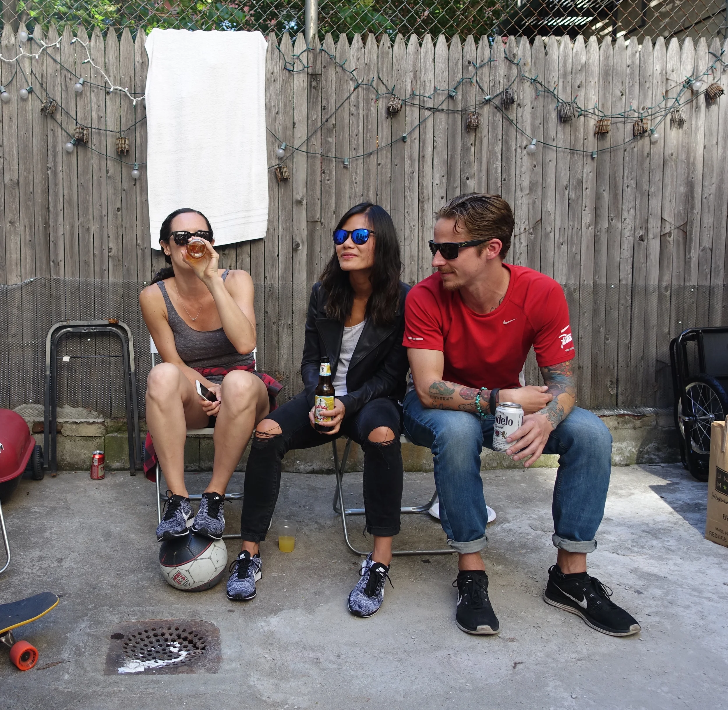 "Chari & Co. BBQ." 2015