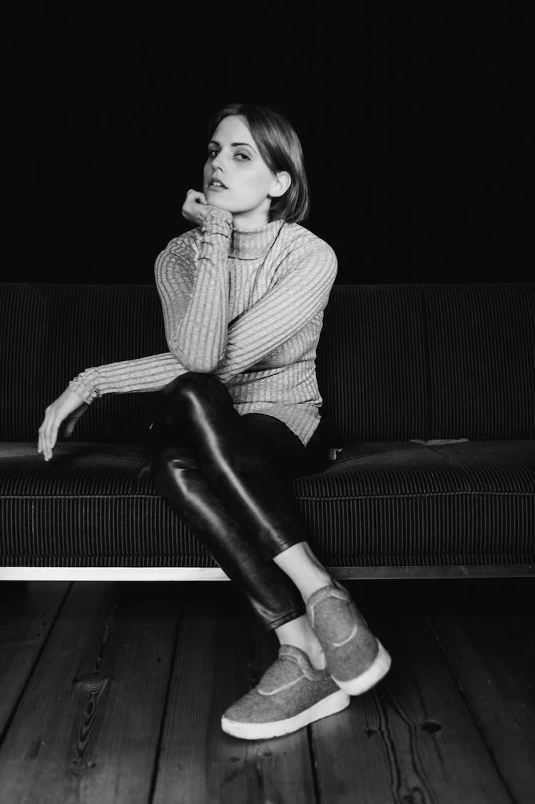 Black_Leather_Grey_Poloneck_fridafridafrida_outfit_post_nils_hasenau_1