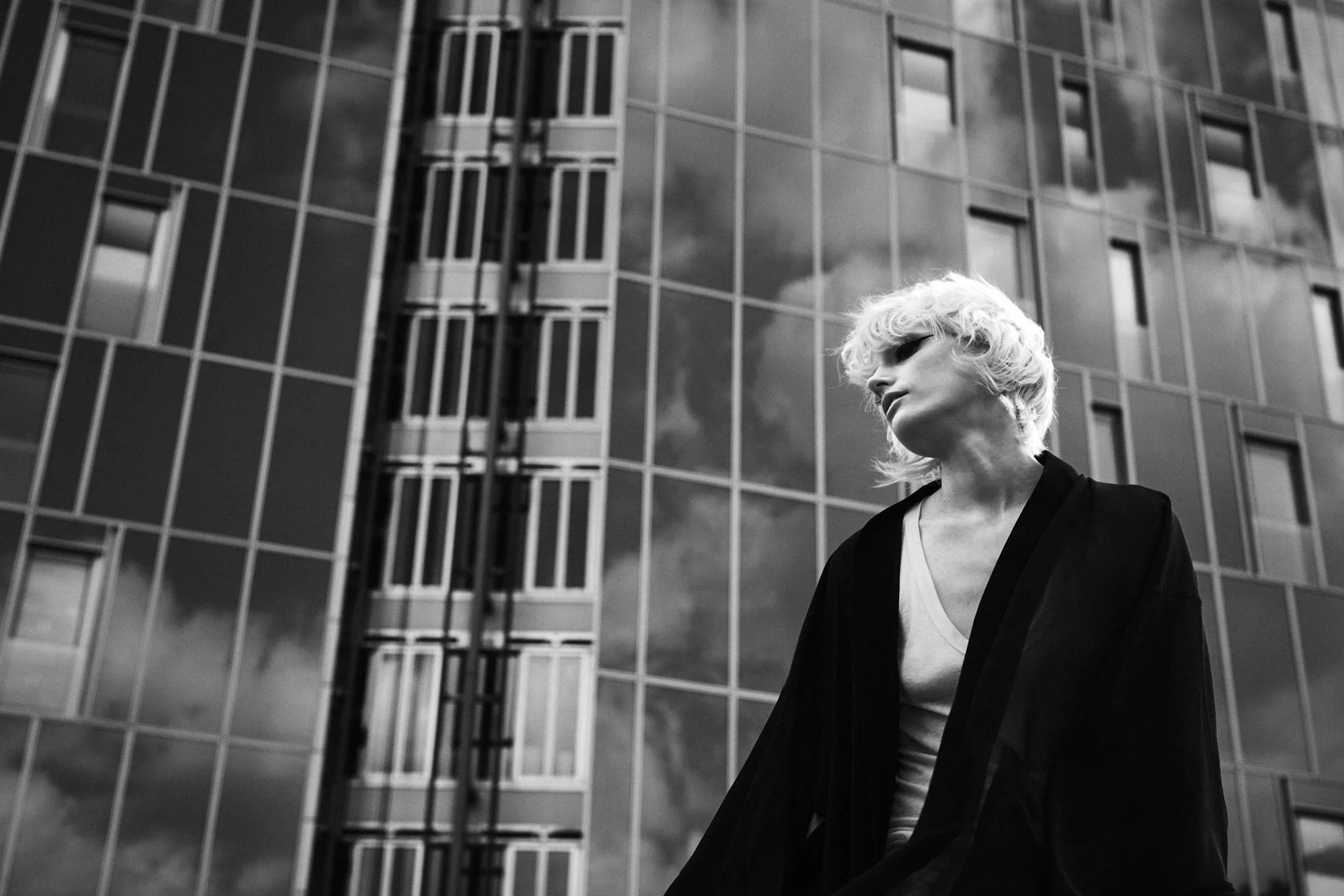 LOWRES-FINAL-MONOCHROMATIC-01-2274.jpg