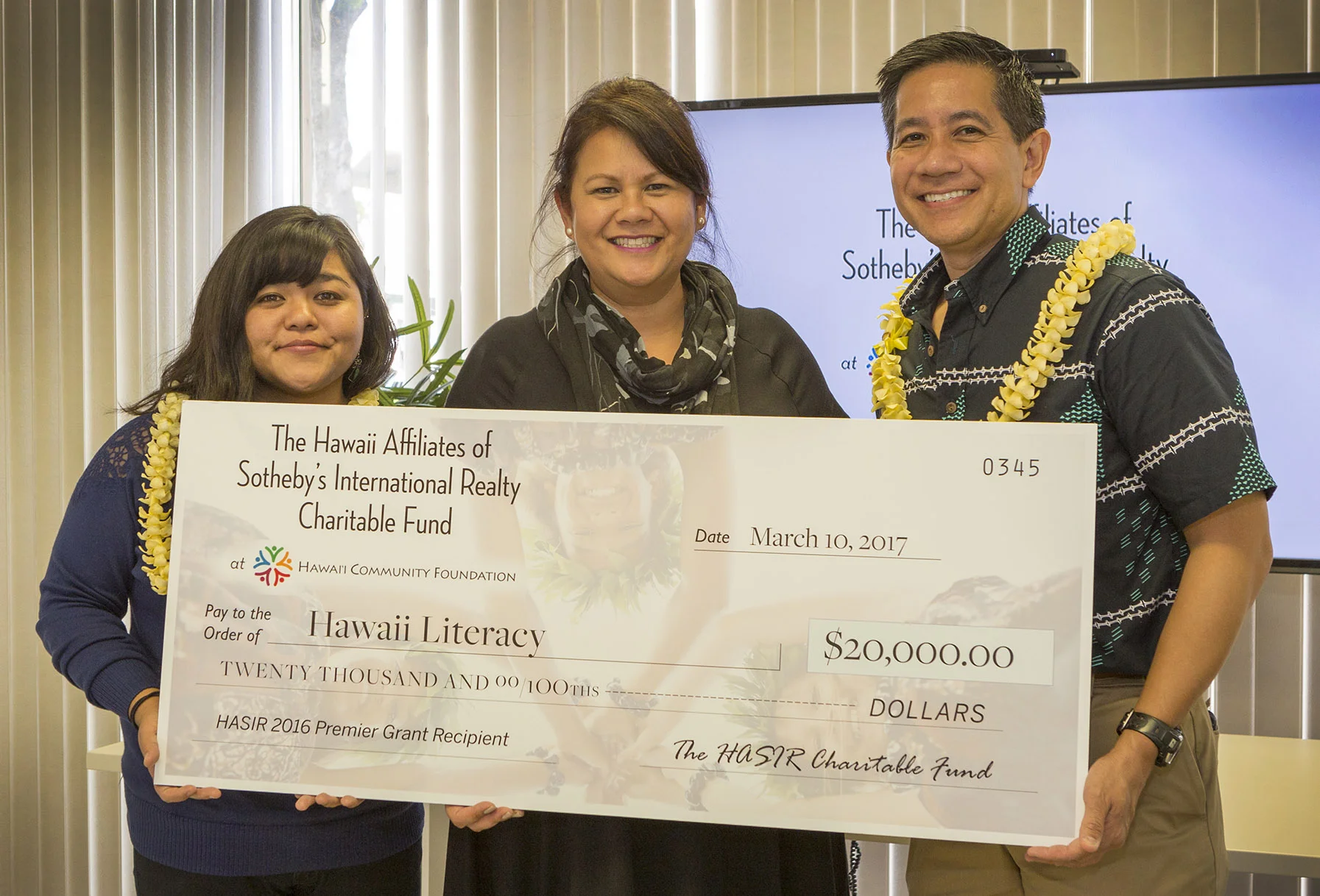 Hawaii Affiliates of Sotheby's International Realty gives $20,000 to Hawaii Literacy