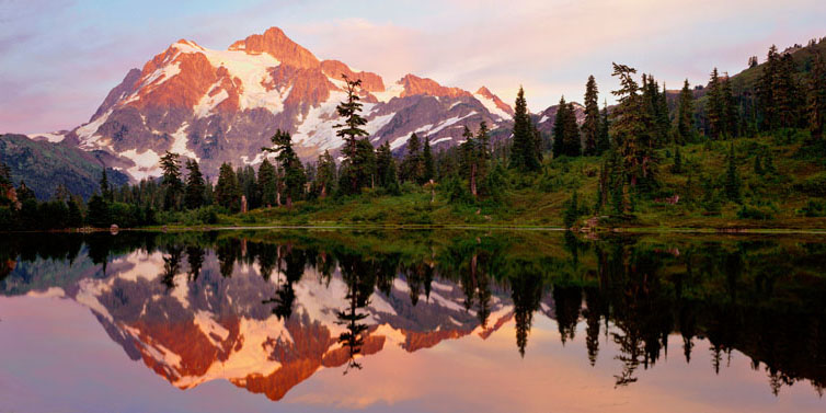 Photo: QT Luong/terragalleria.com