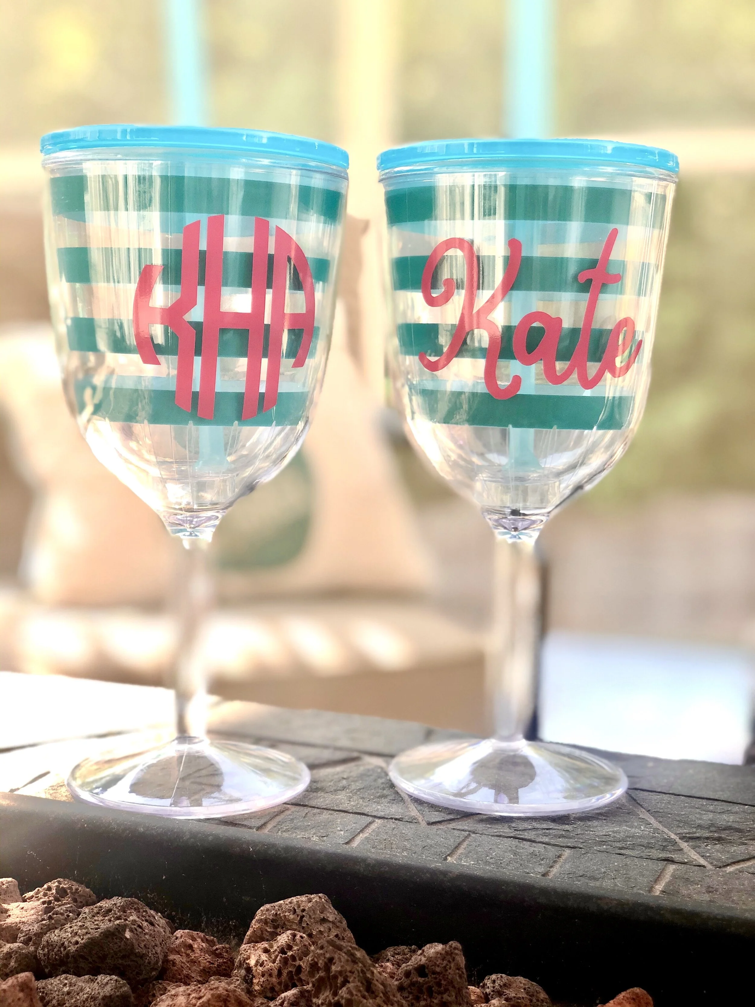 turqoise wine tumblers.jpg