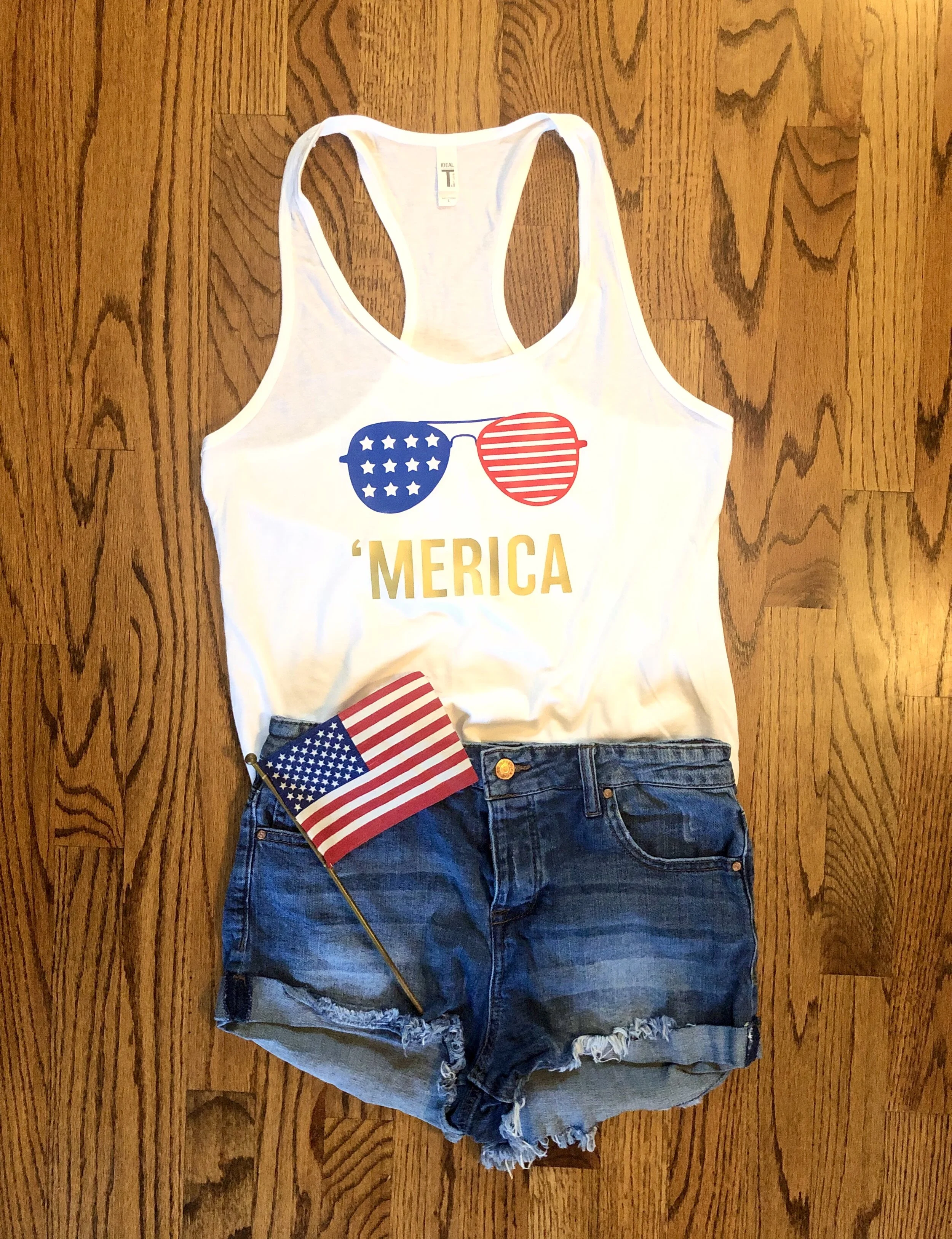 merica glasses tank outfit.jpg