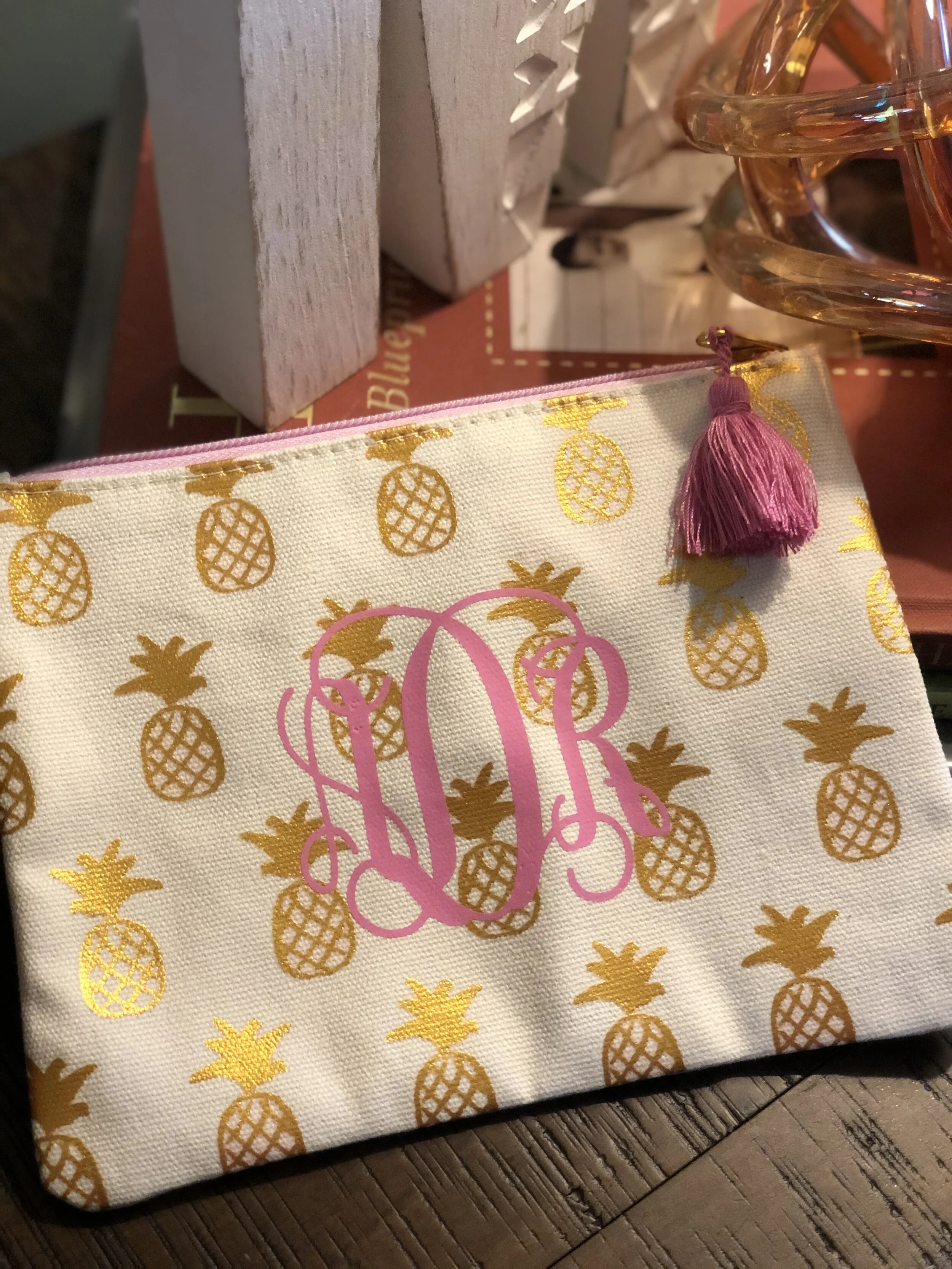 pineapple bag pink.jpg