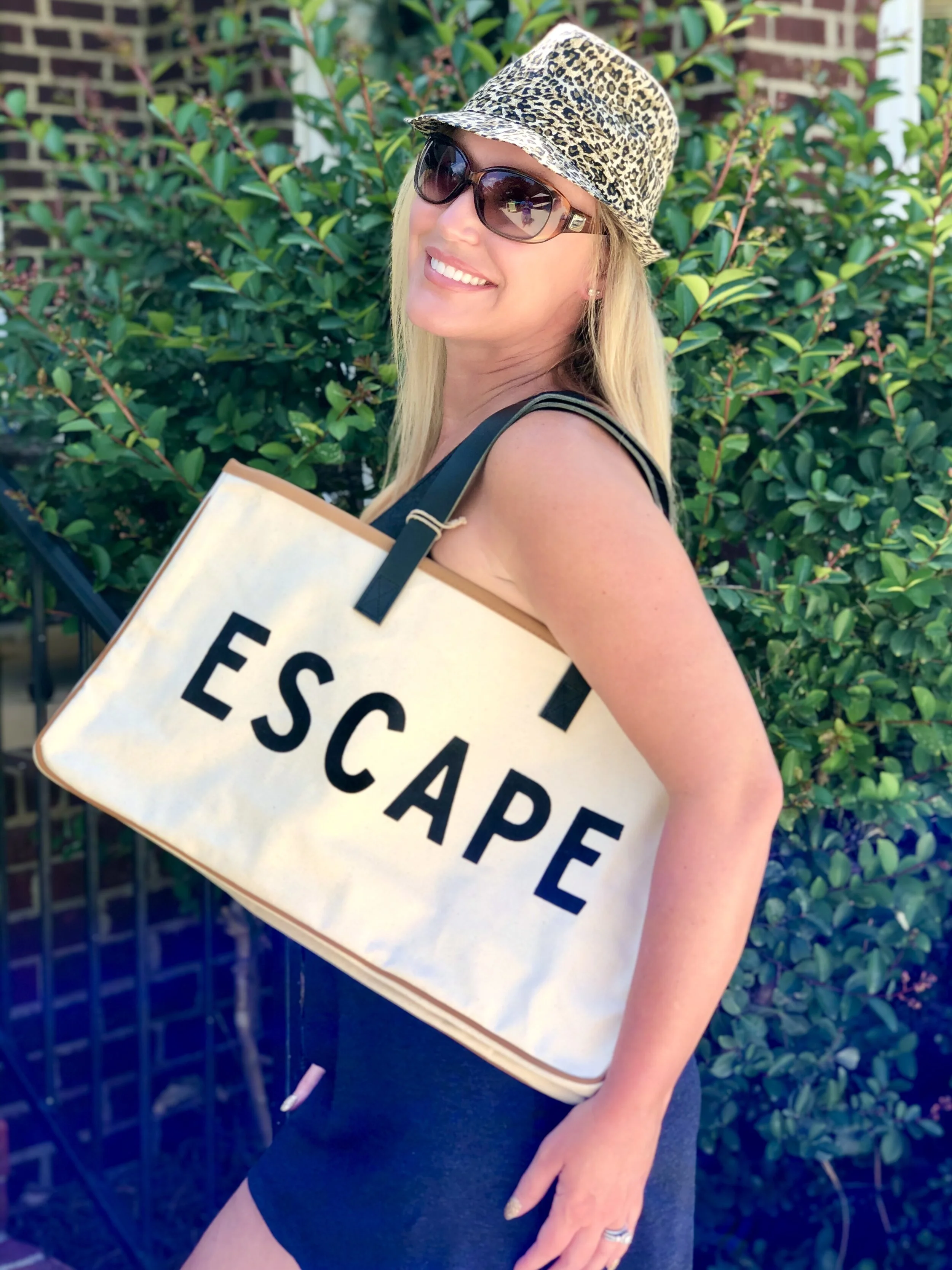 escape tote bag.jpg