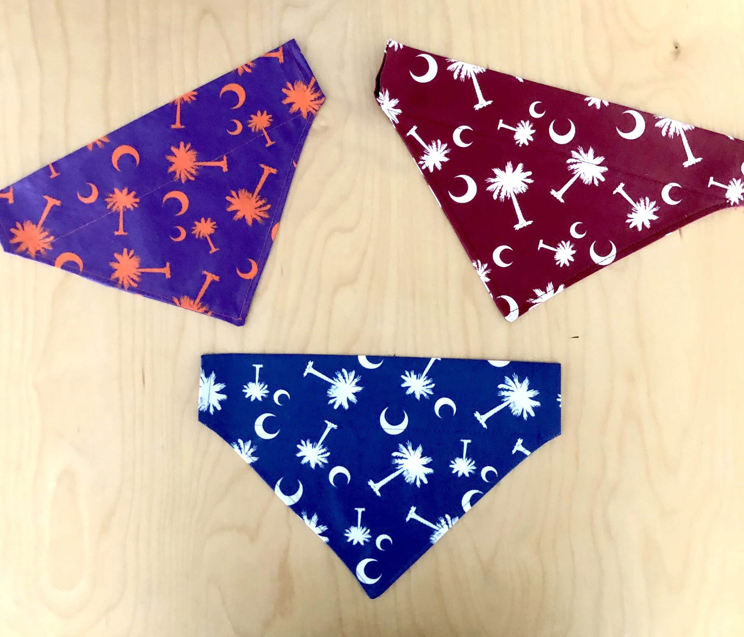 dog scarves palmetto.jpg