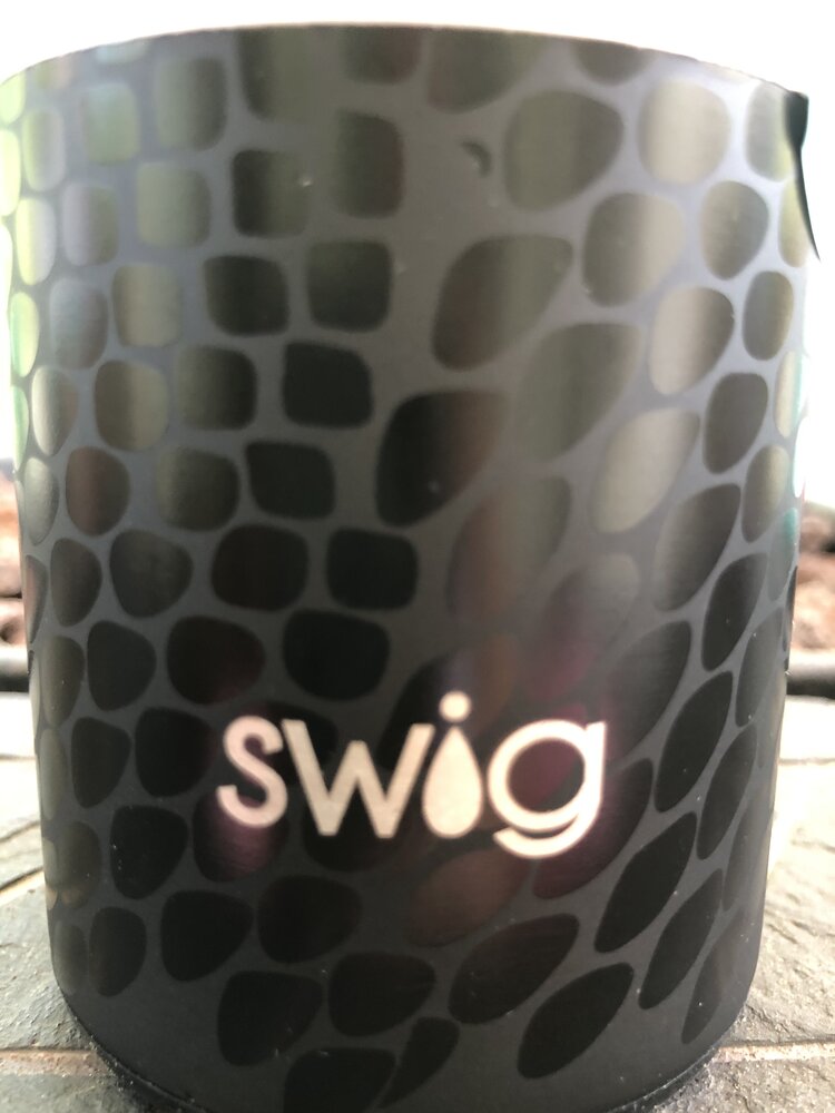 Swig Calypso Skinny Can Cooler - Madi Savvy Boutique