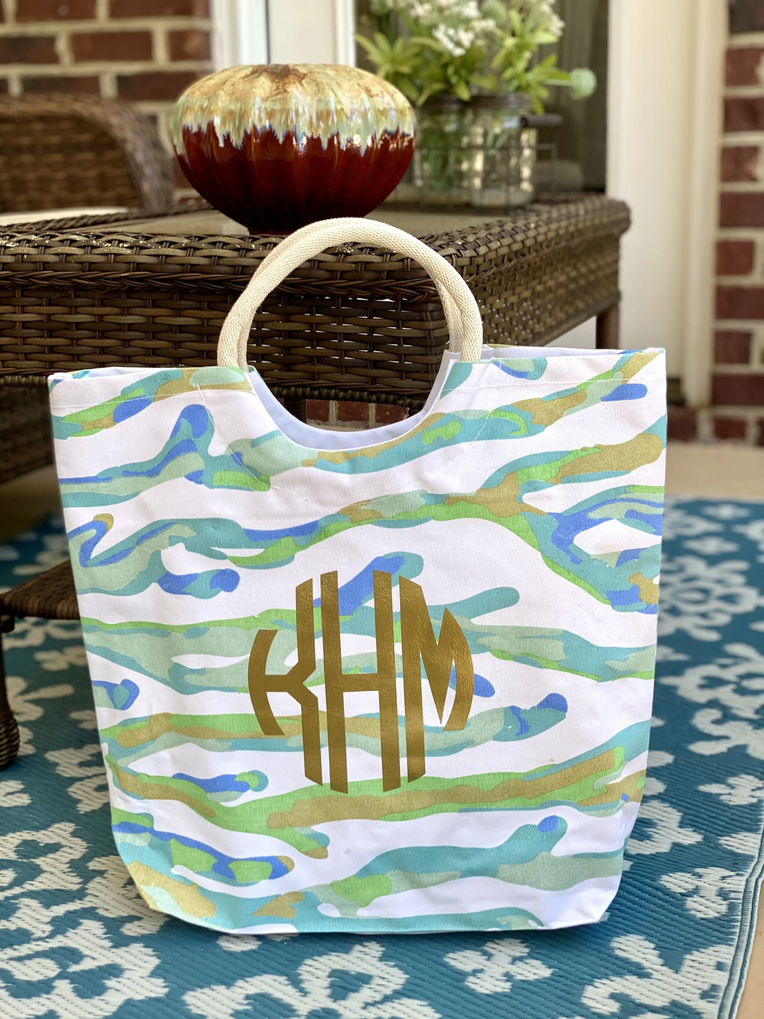 coral shore tote blue.jpg