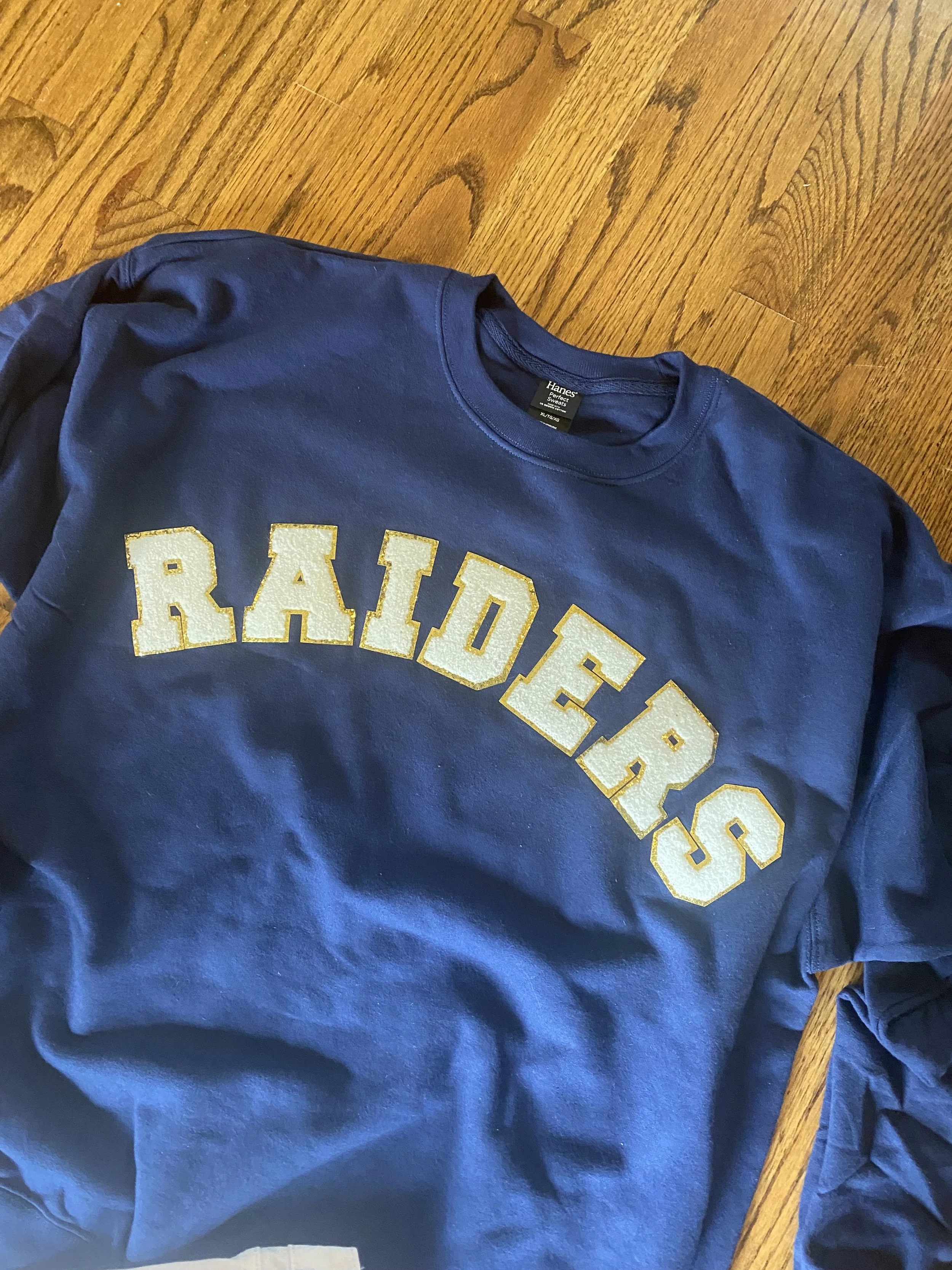 raiders chenille letter navy.jpeg