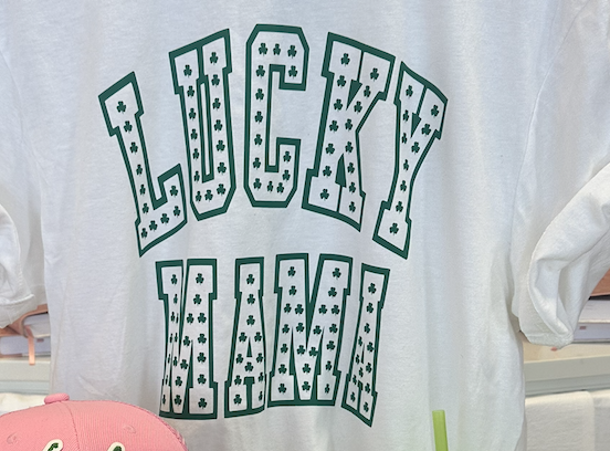 lucky mama in store close.png