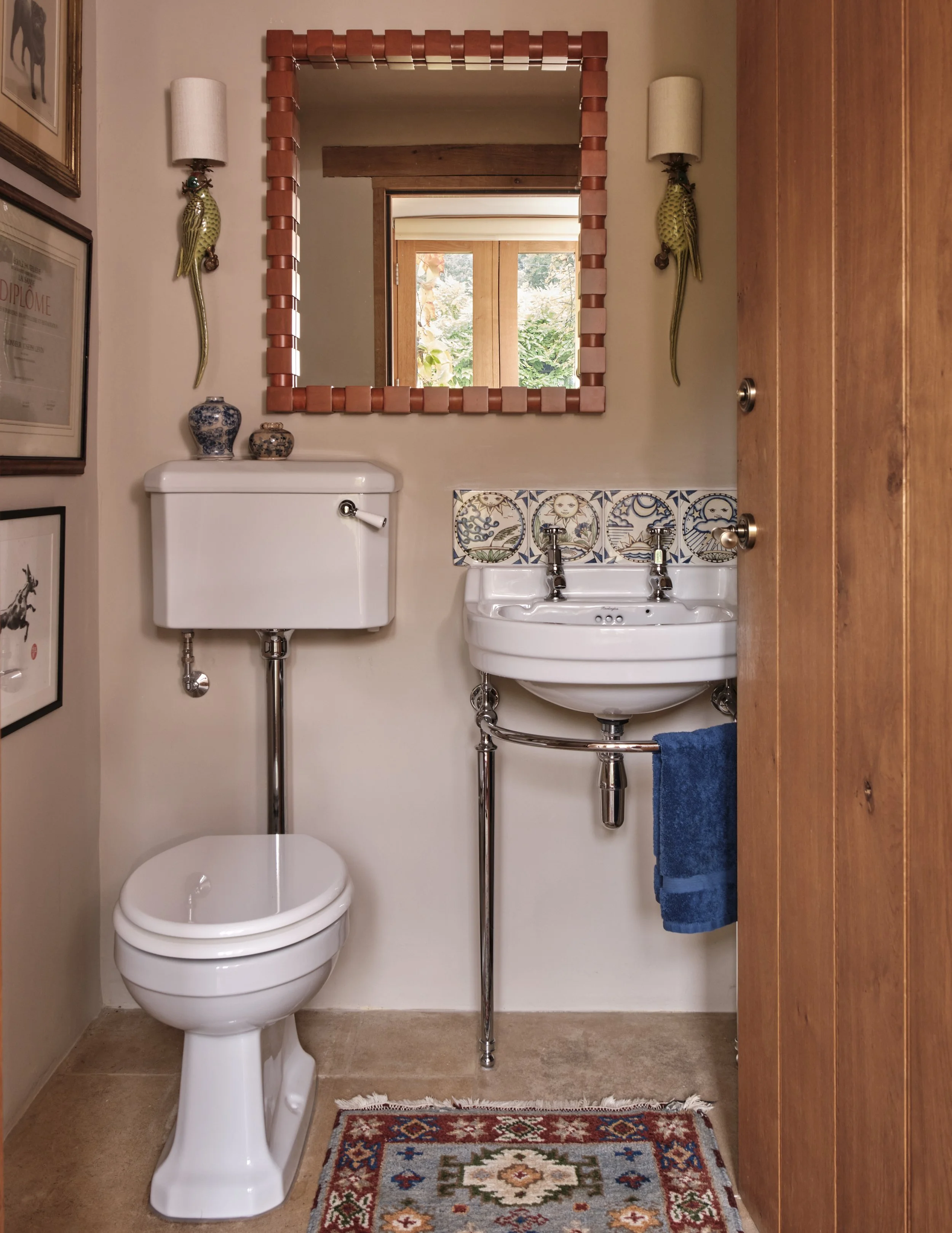 Polly Ashman_24.10.14_The Bowery_Loo 1.jpg