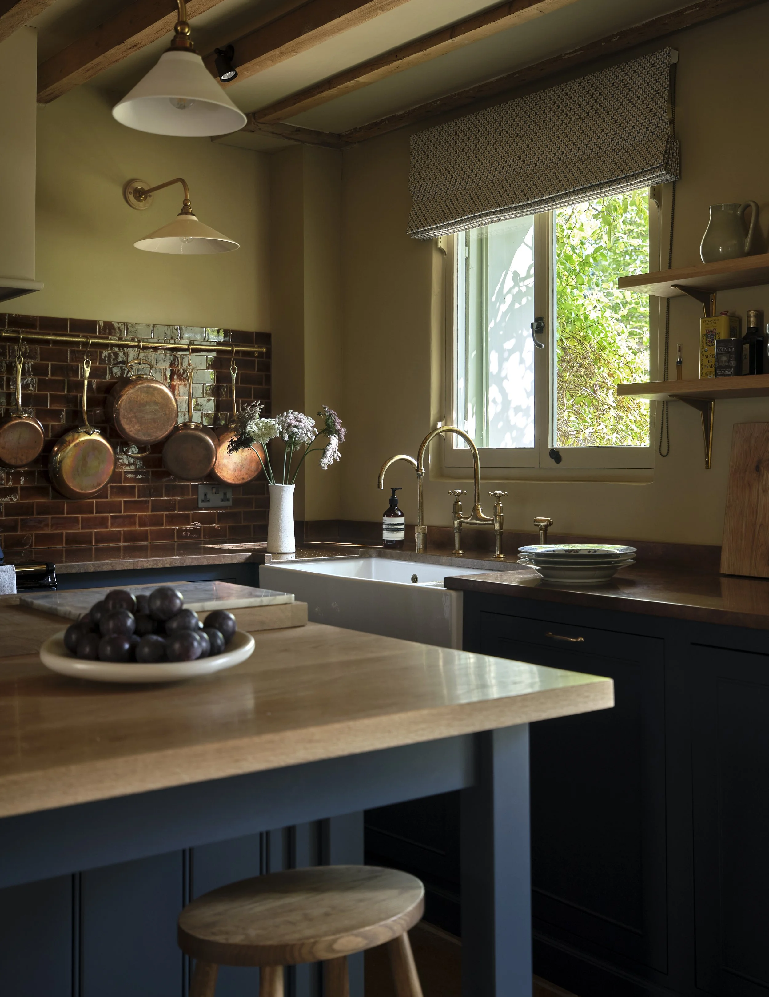 V&G_25.0430_KItchen_01.jpg