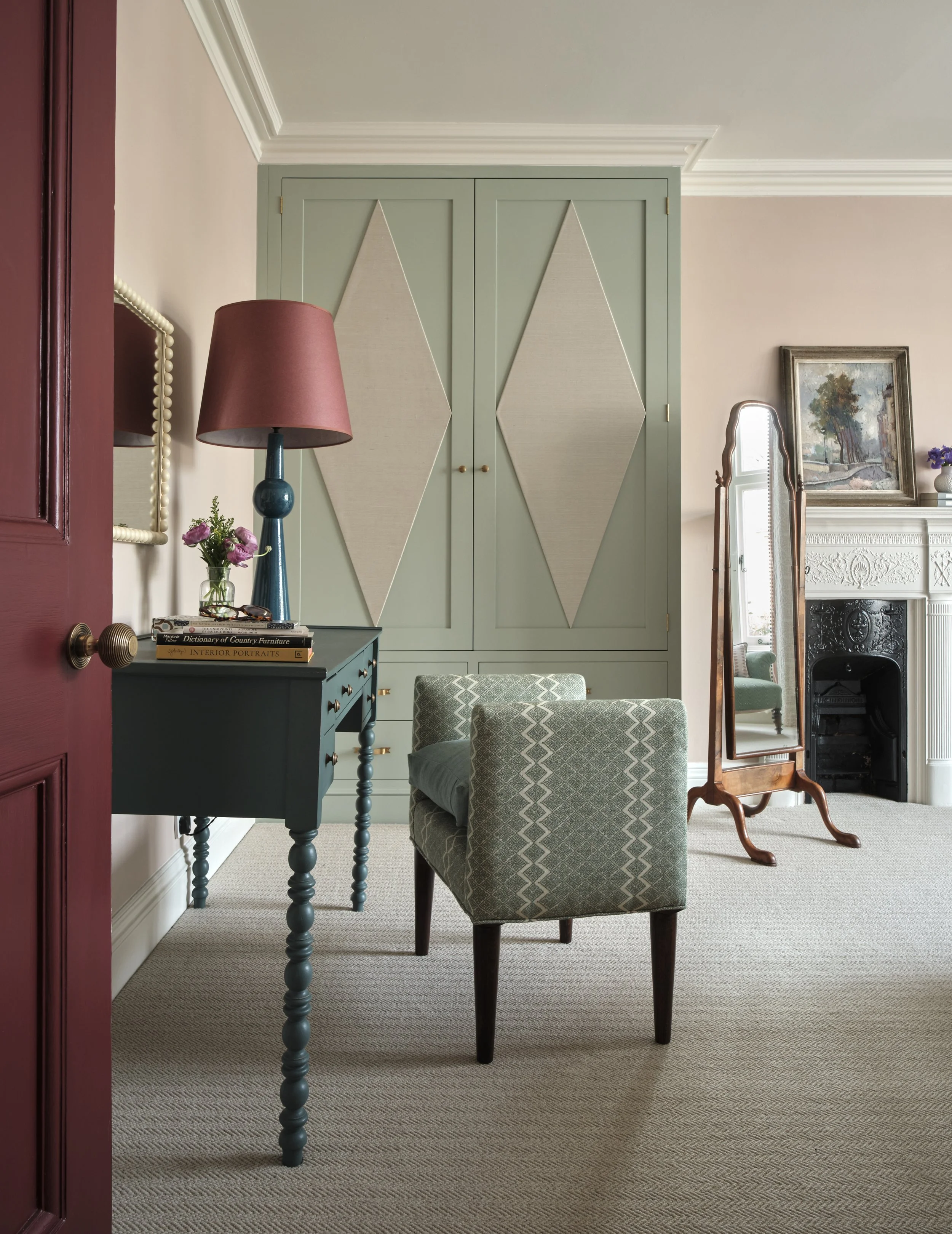 Studio Sanders_25.04.24_bedroom 1_02 1.jpg