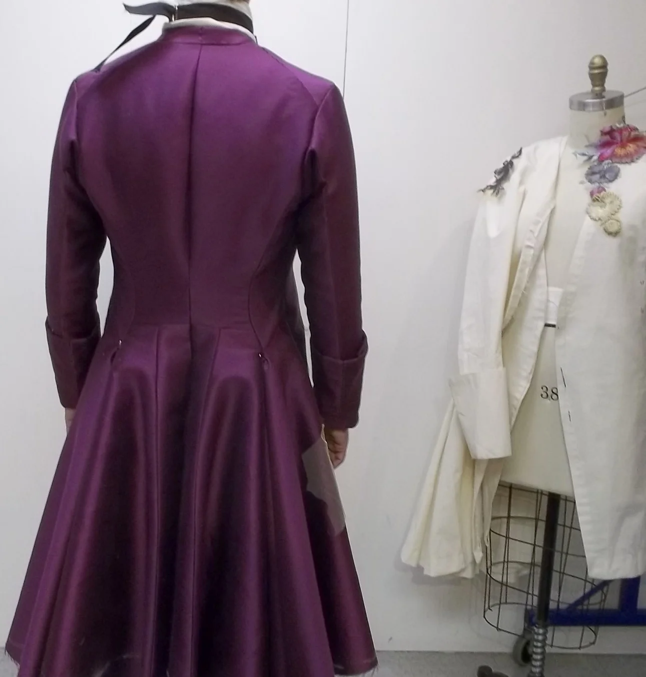 1.9 Roach.Dorante 2 Back.JPG