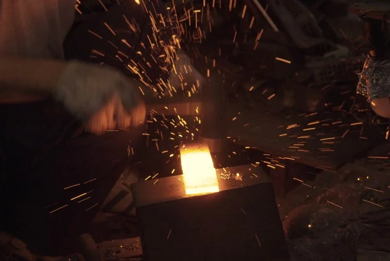 knife_maker_02.jpg