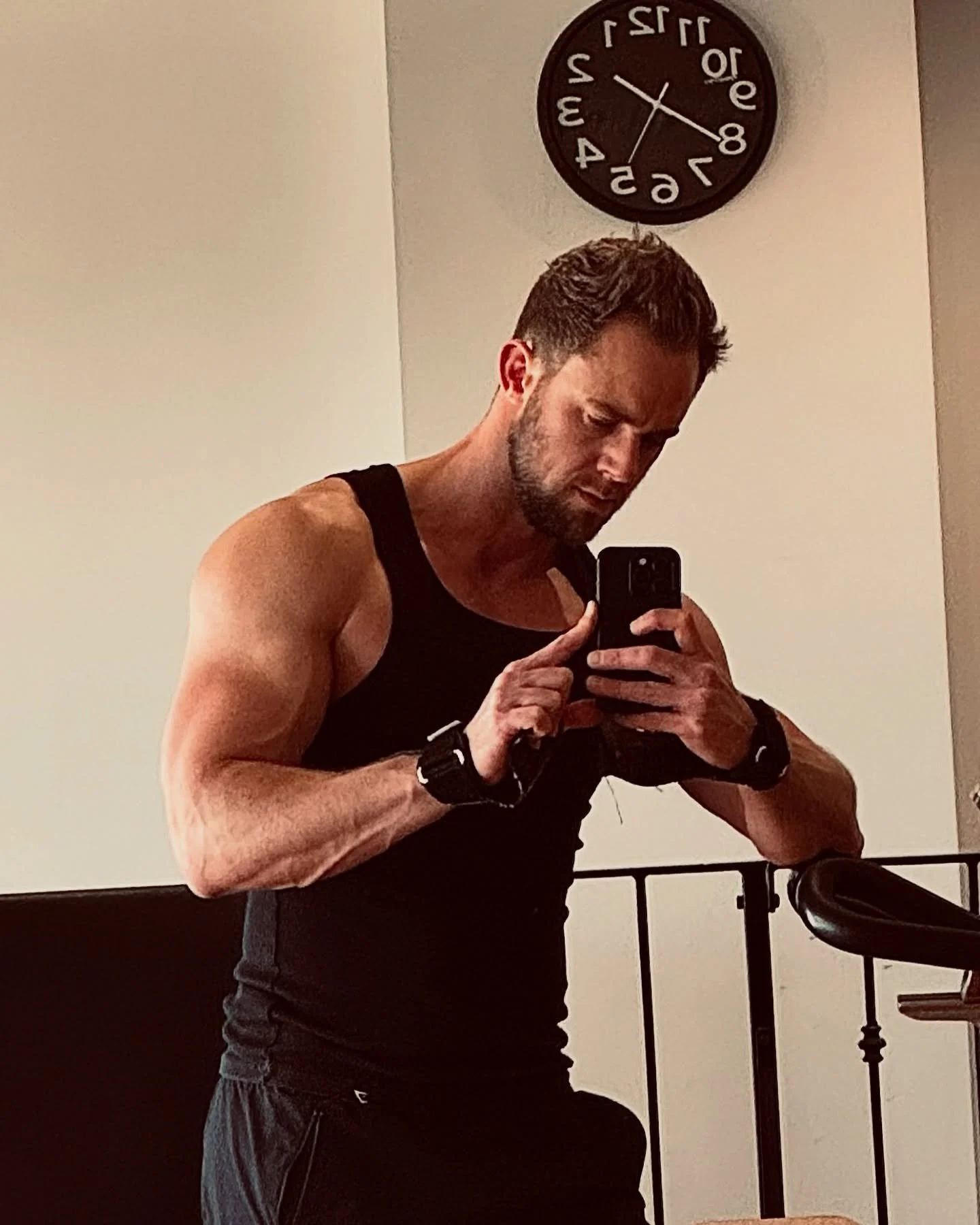 “No one is coming to do the work for you. Stop overthinking, stop waiting for motivation, and just GO. The gym won’t walk to you—get up and move! 💪⏳ #NoExcuses”