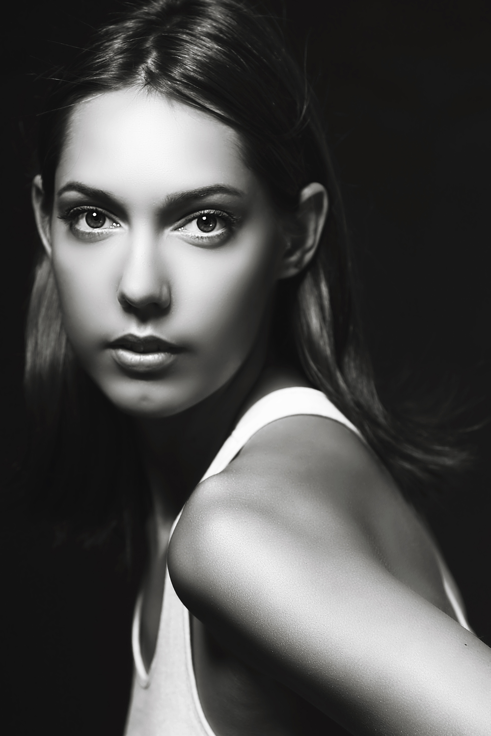 592J4113 222 B&W.jpg