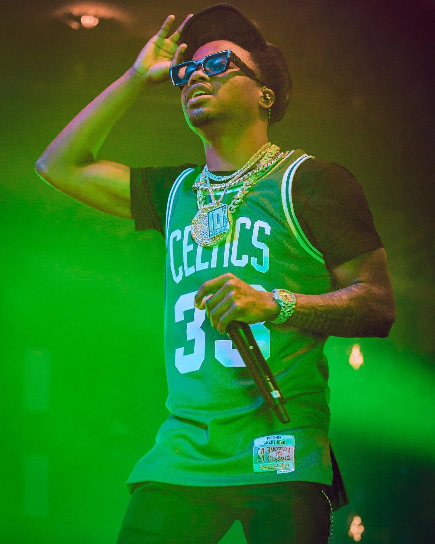 Here&rsquo;s a great throwback to when @roddyricch arrived to Boston to perform! I got so many dope shots! 
.
.
.
.
.
#agameoftones #portraits #ig_captures #fatalframes #killeverygram #tonesbox #rapbeats #hinfluencercollective #resourcemag #eventphot