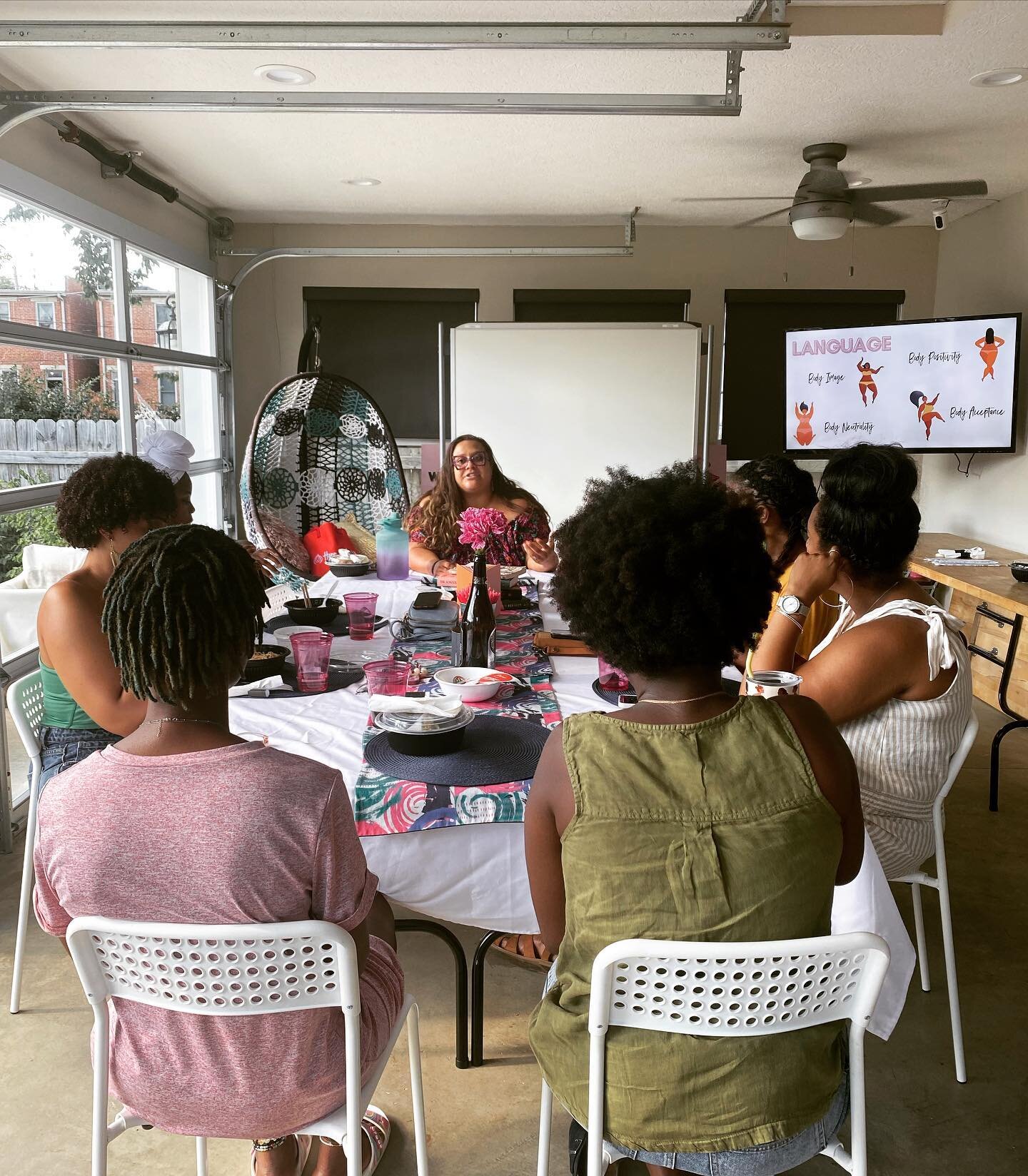 Tonight was magical. So thankful to share space with amazing women of color and discuss all things body-ody-ody! Thank you to everyone who attended for being so open and vulnerable with us. It means so much to leave an event and feel this full and in