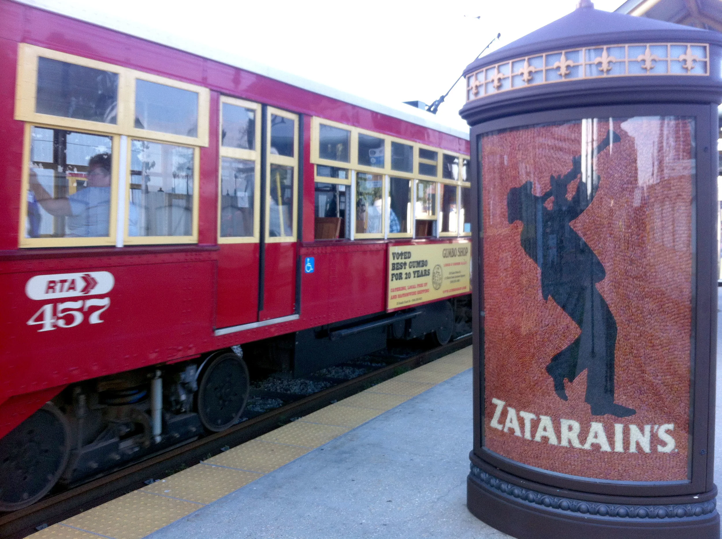 Zatarain's Red Beans & Rice Streetcar Shelter